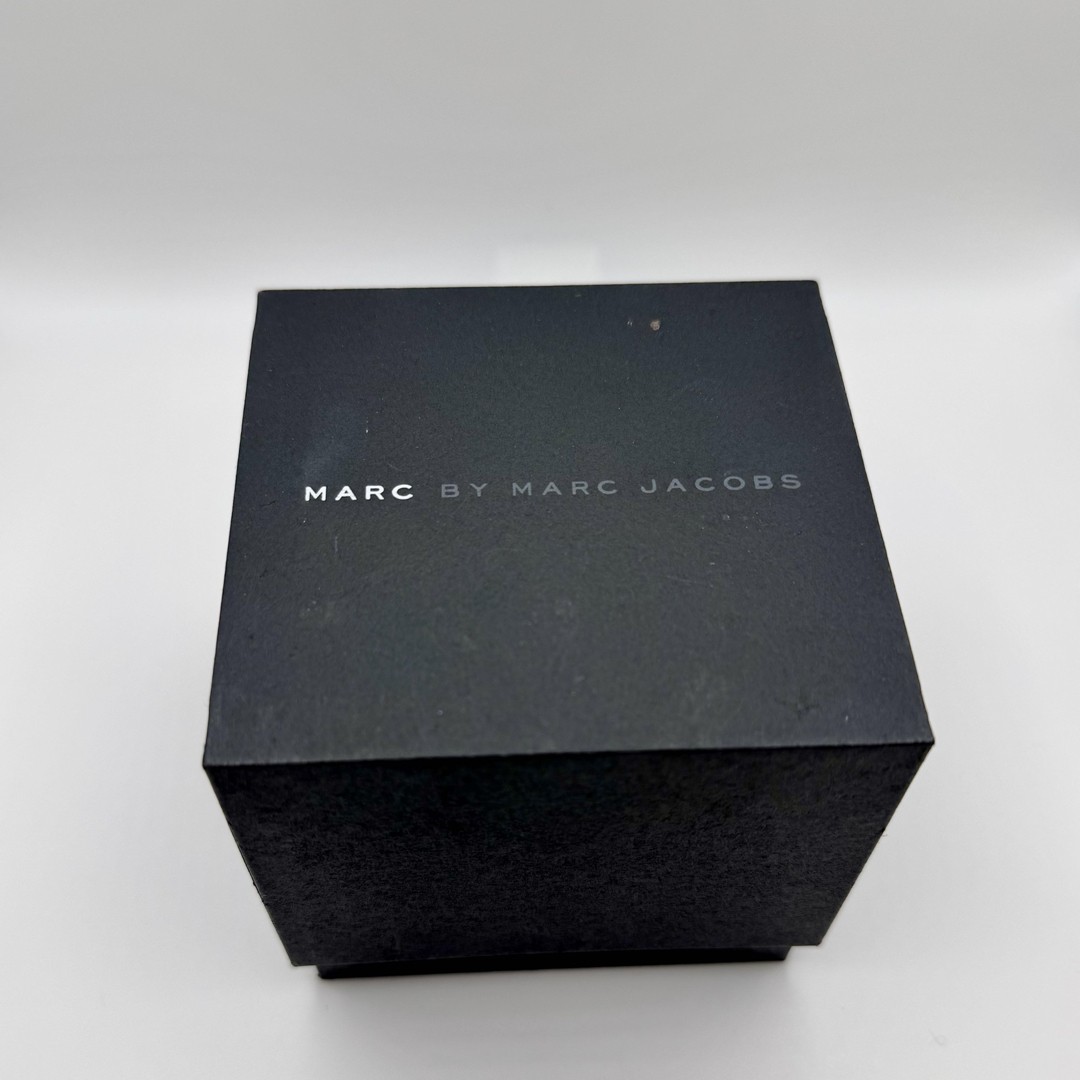 MARC JACOBS Marc by Marc Jacobs MBM3243 Dial QZ
