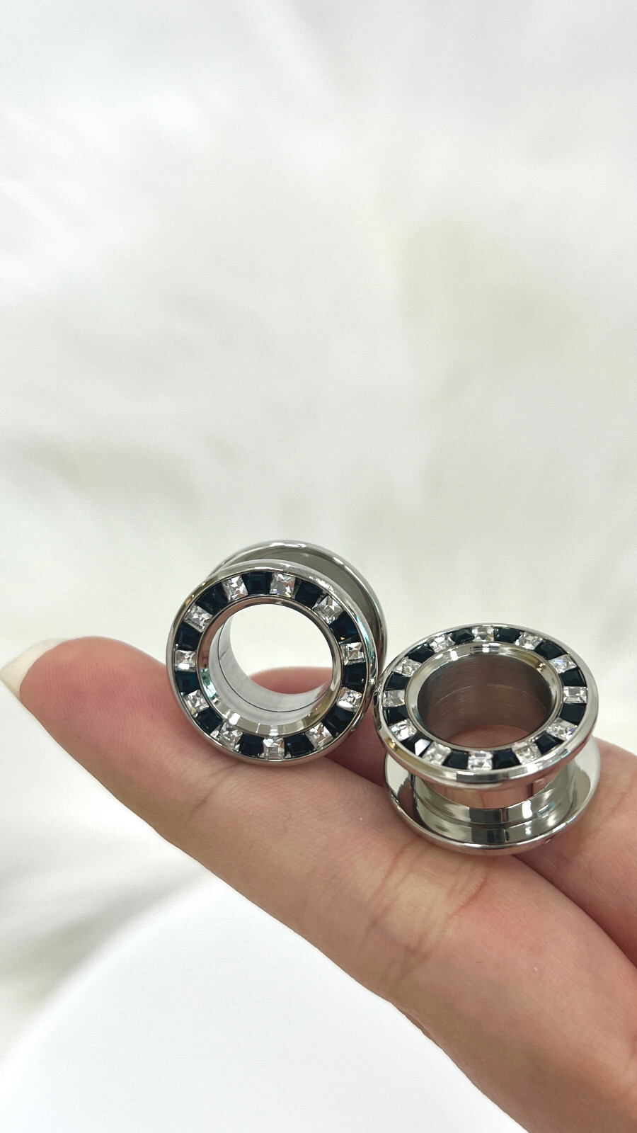 Pressed Rimmed Surgical Steel Black Clear CZ Screw Tunnel Ear Plugs – Sold Pair