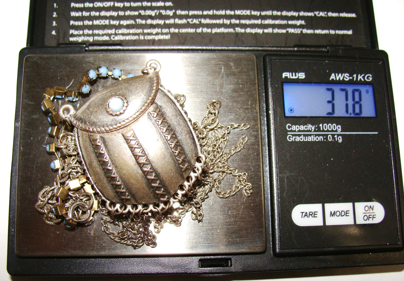 VTG Ethnic Silvertone Blue Bead Compartment Pill Poison Purse Like Necklace 31″