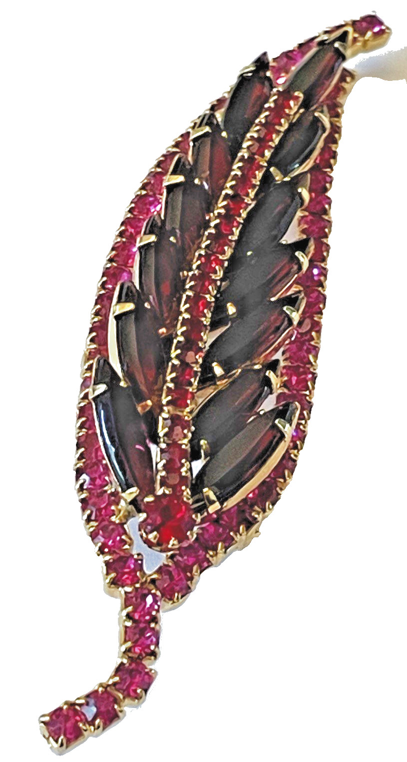 Vintage Juliana STYLE Purple and Pink Rhinestone 3.5″ Leaf Brooch Pin