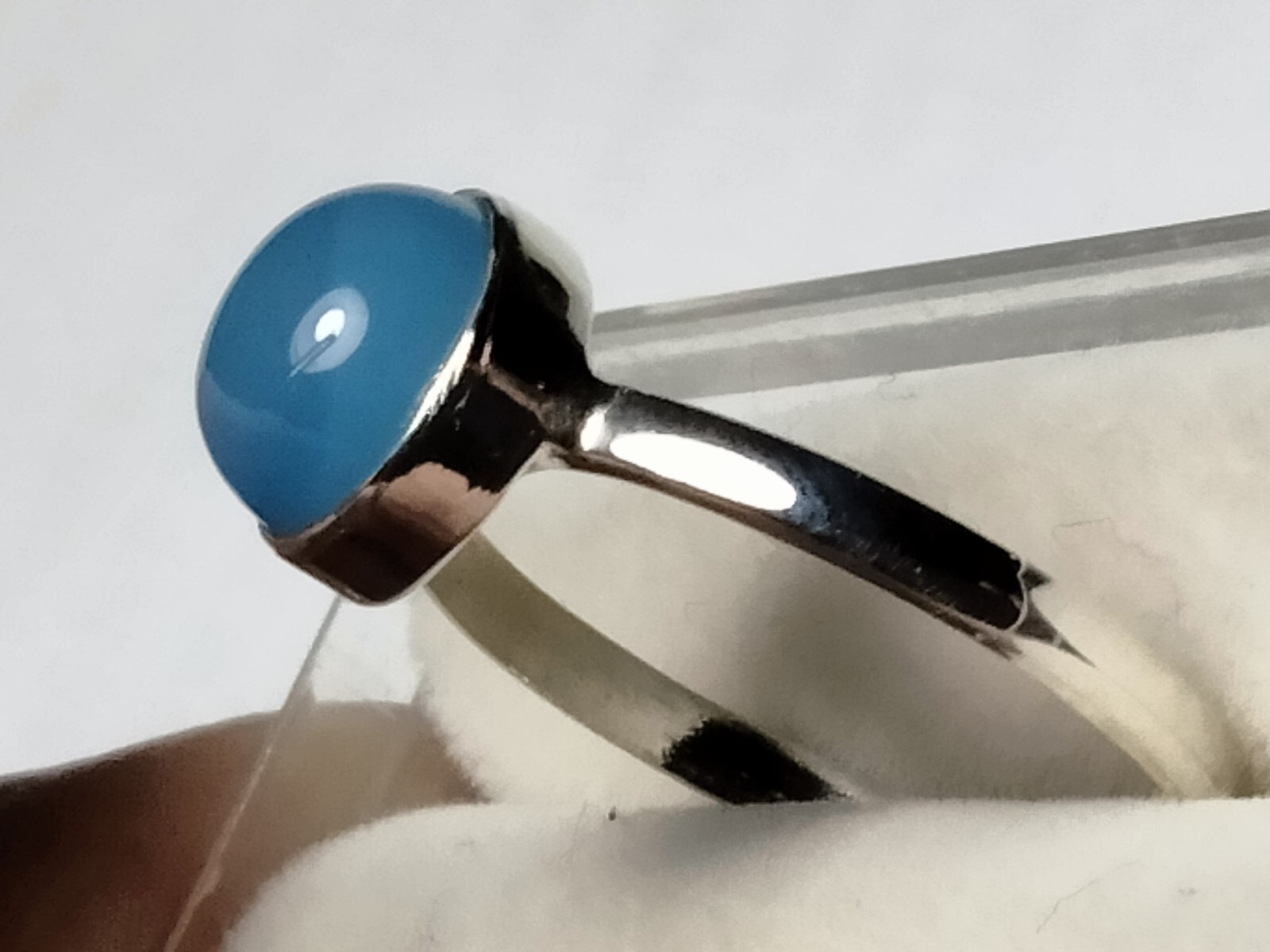 LOVELY SEA BLUE CHALCEDONY IN STERLING SILVER.925 RING SIZE 9.0-9.25!