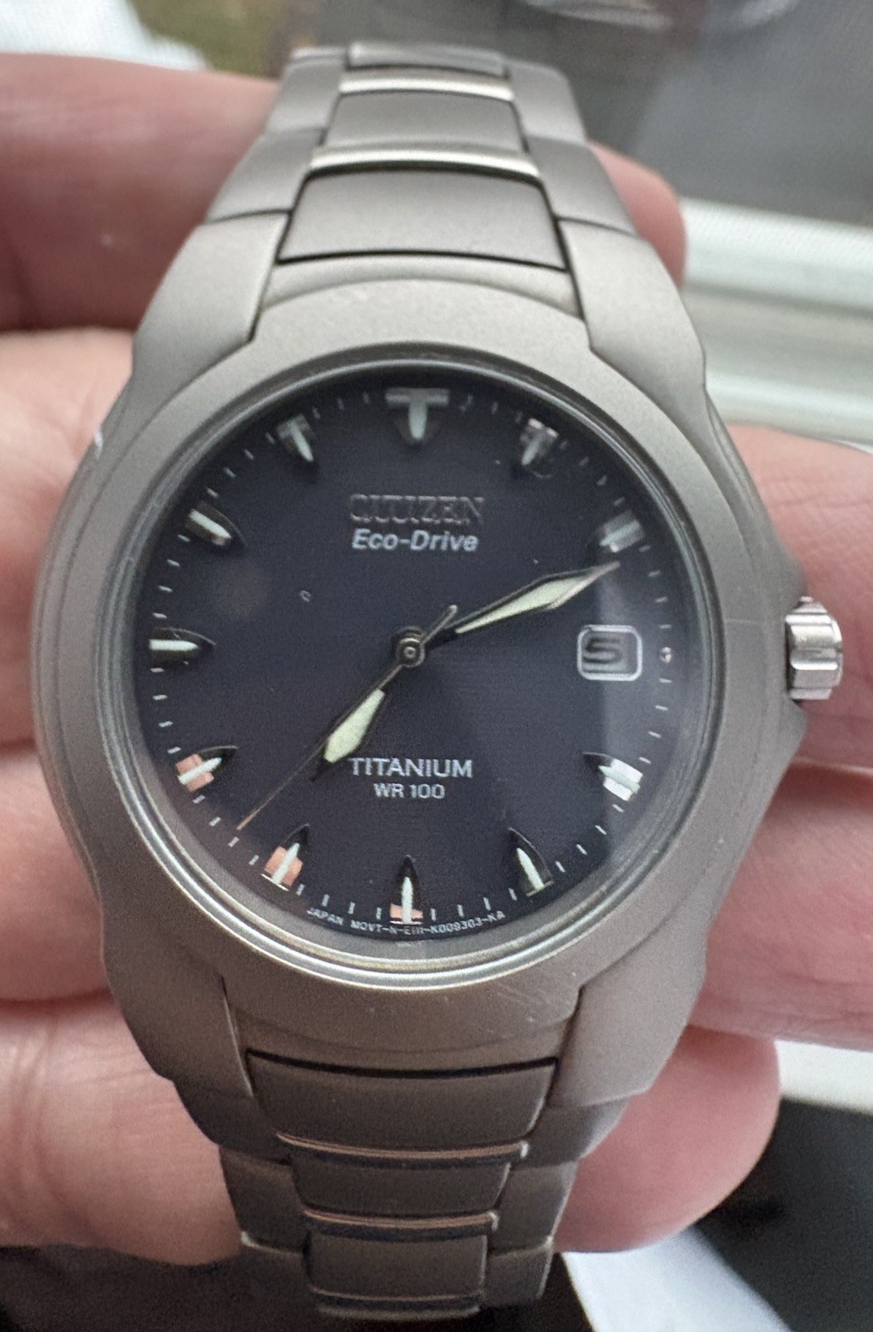 Mens Citizens Titanium Ecodrive E111 K008350 Blue Dial Date EUC No Scratches