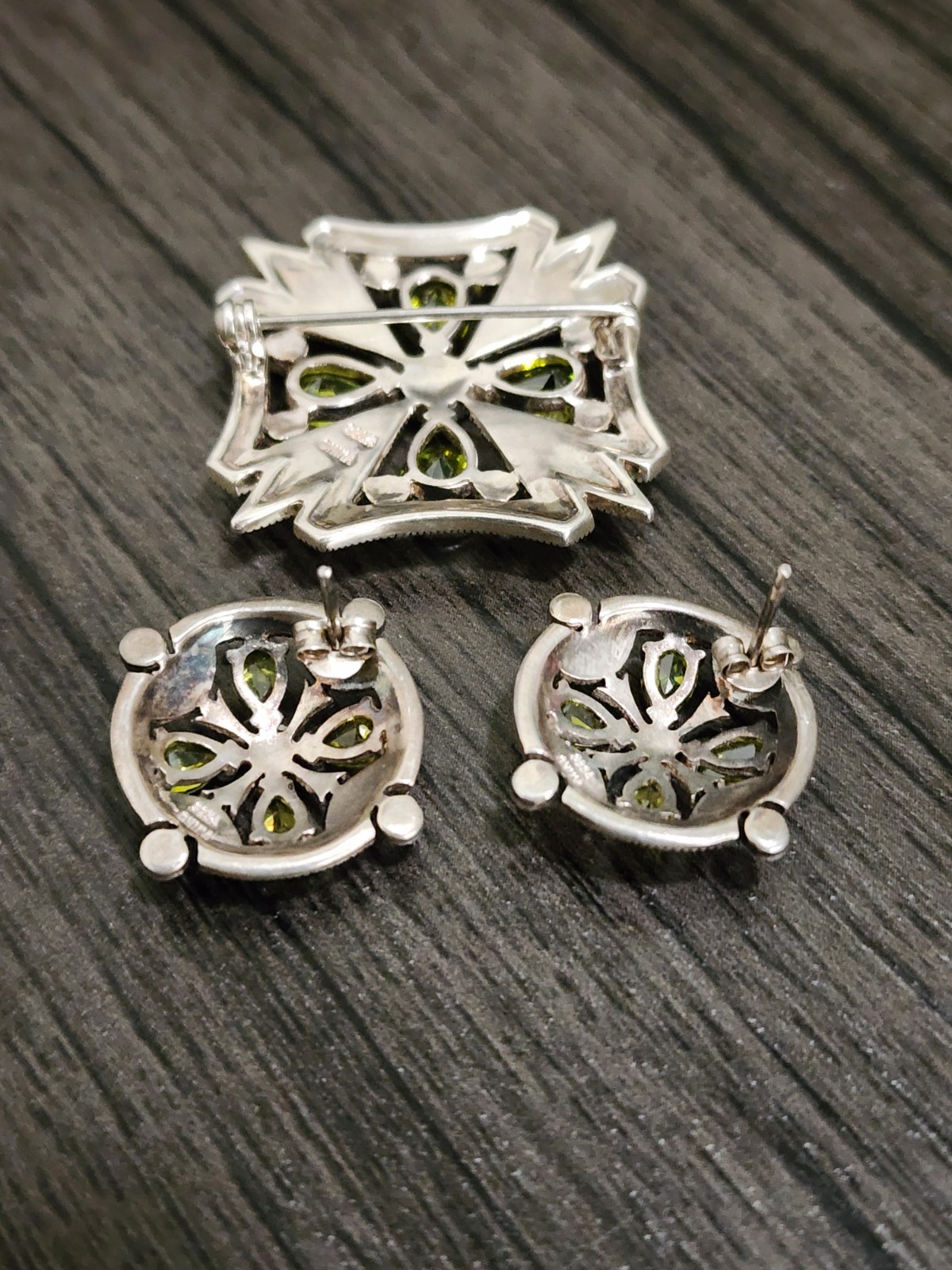 Vintage Sterling Silver Jewelry Set Brooch Pin Earrings Green Peridot Marcasite