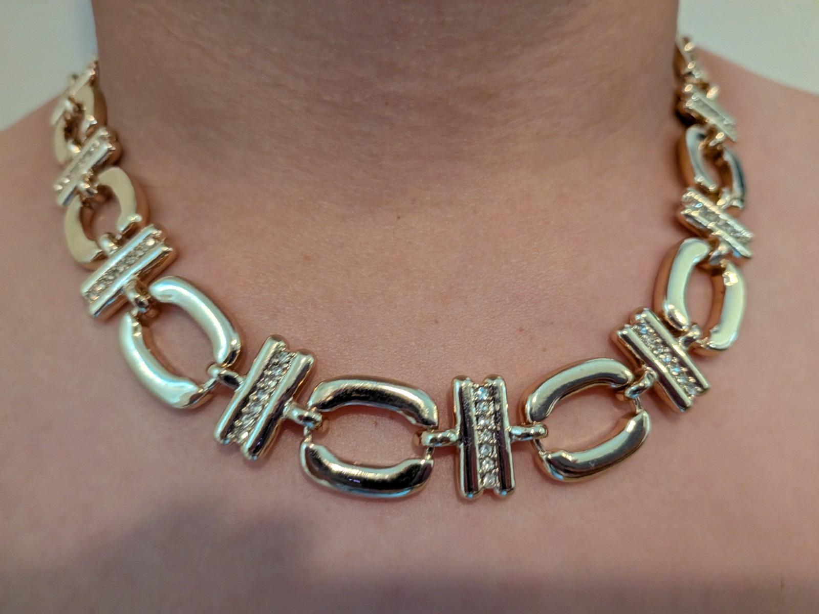 Gold Tone Chunky Chain Necklace Choker Clear Rhinestone Pave Link Adjustable 22″