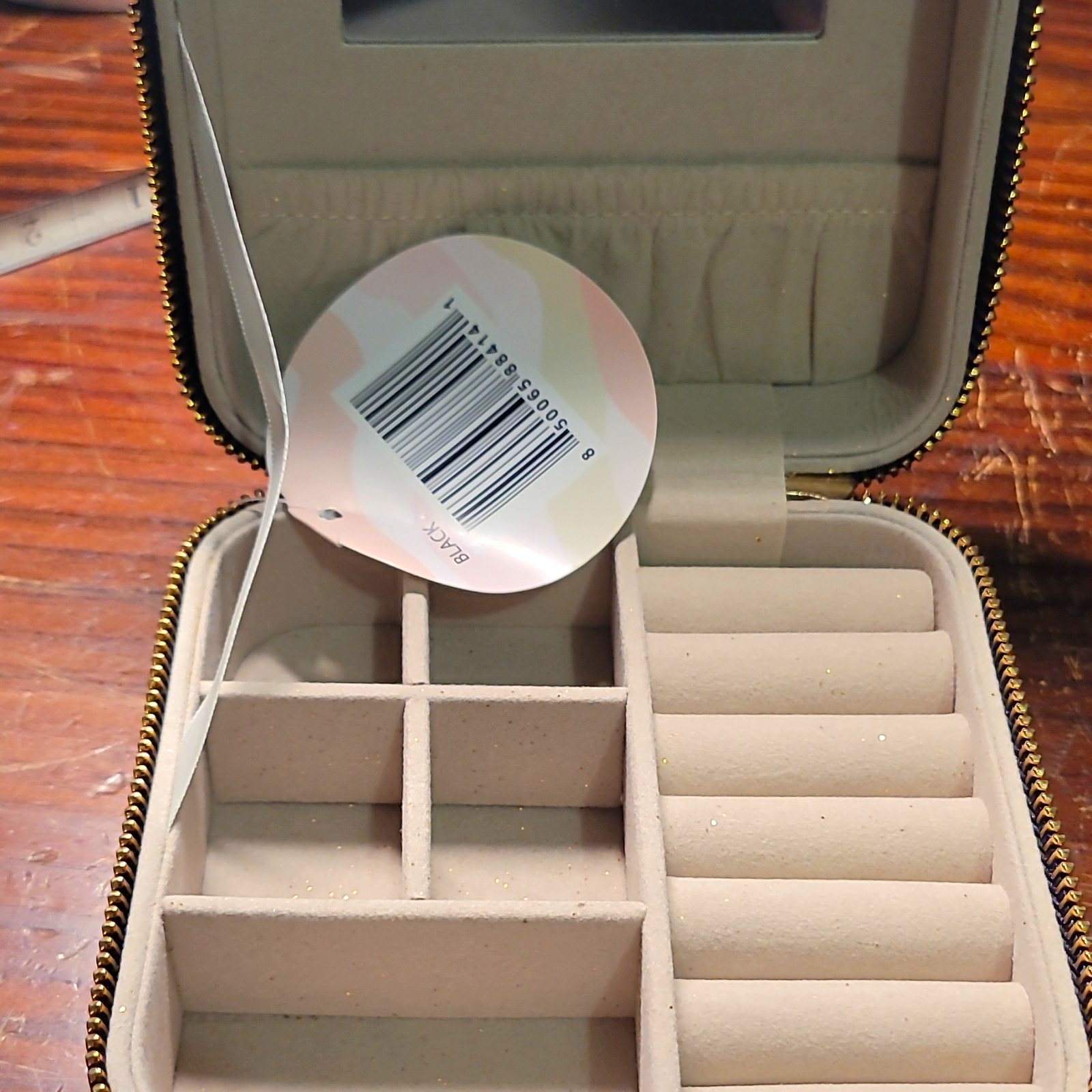 Hives & Honey Mya Black Travel Jewelry Case Zip-Around Mirror