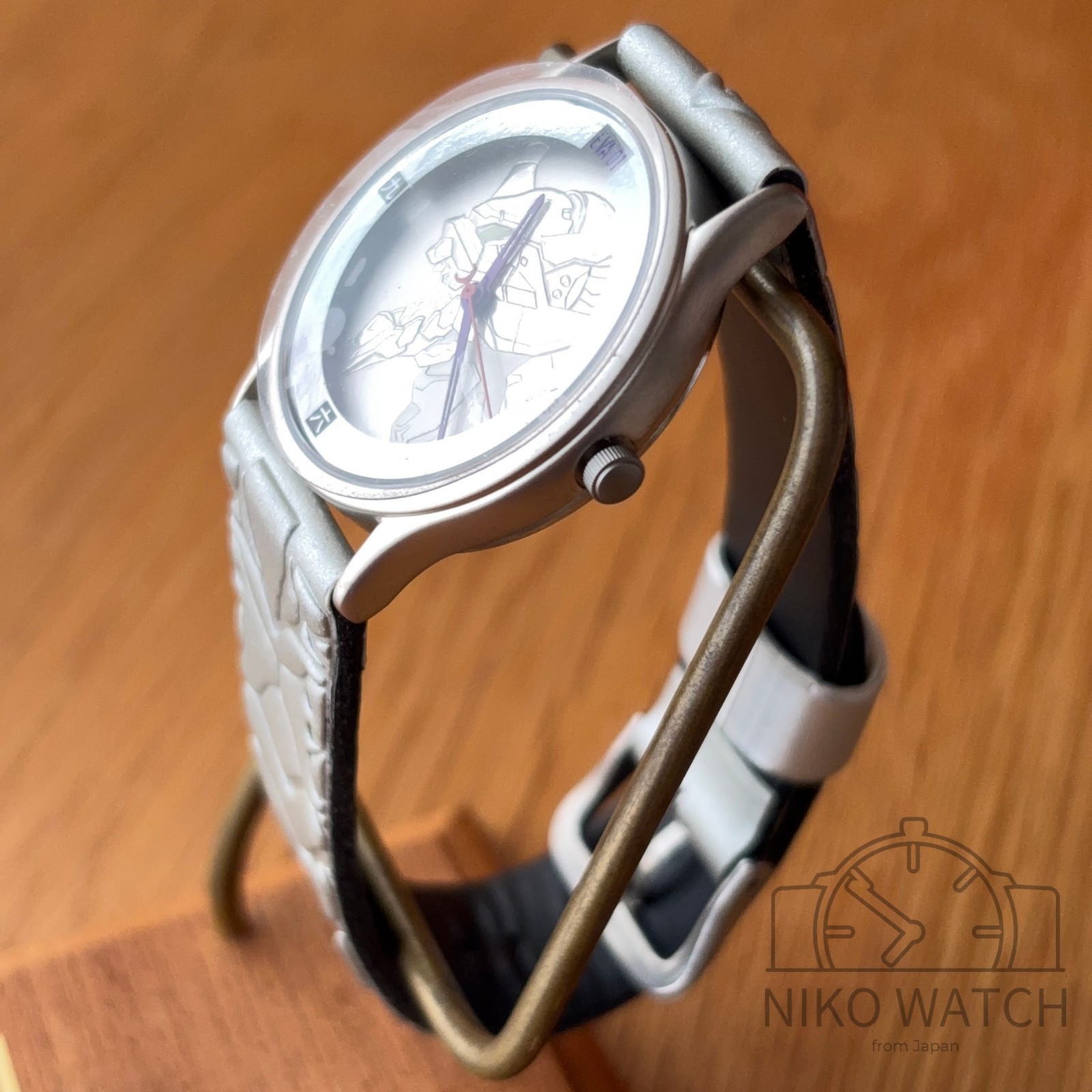 Evangelion EVA Unit 01 silver watch Mens w/Wooden Box & Paper [Near Mint+]