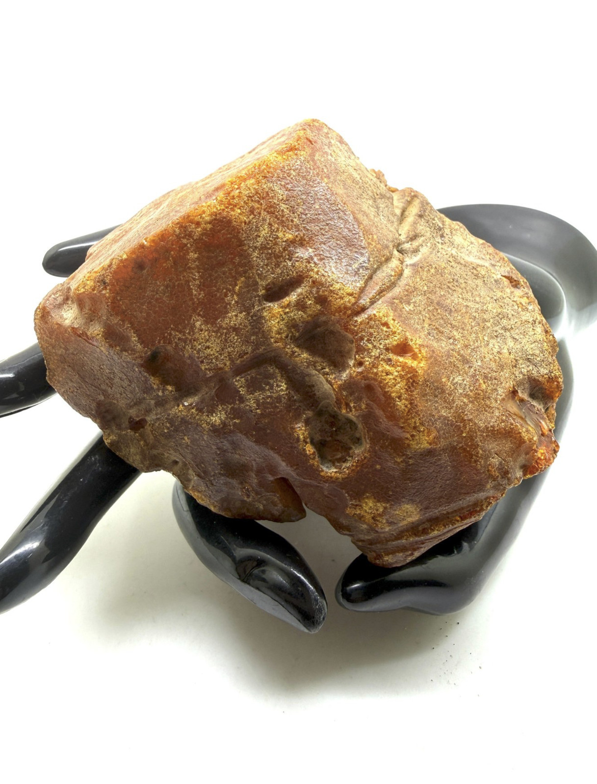Unique Raw Whole Stone natural Amber 154.6g