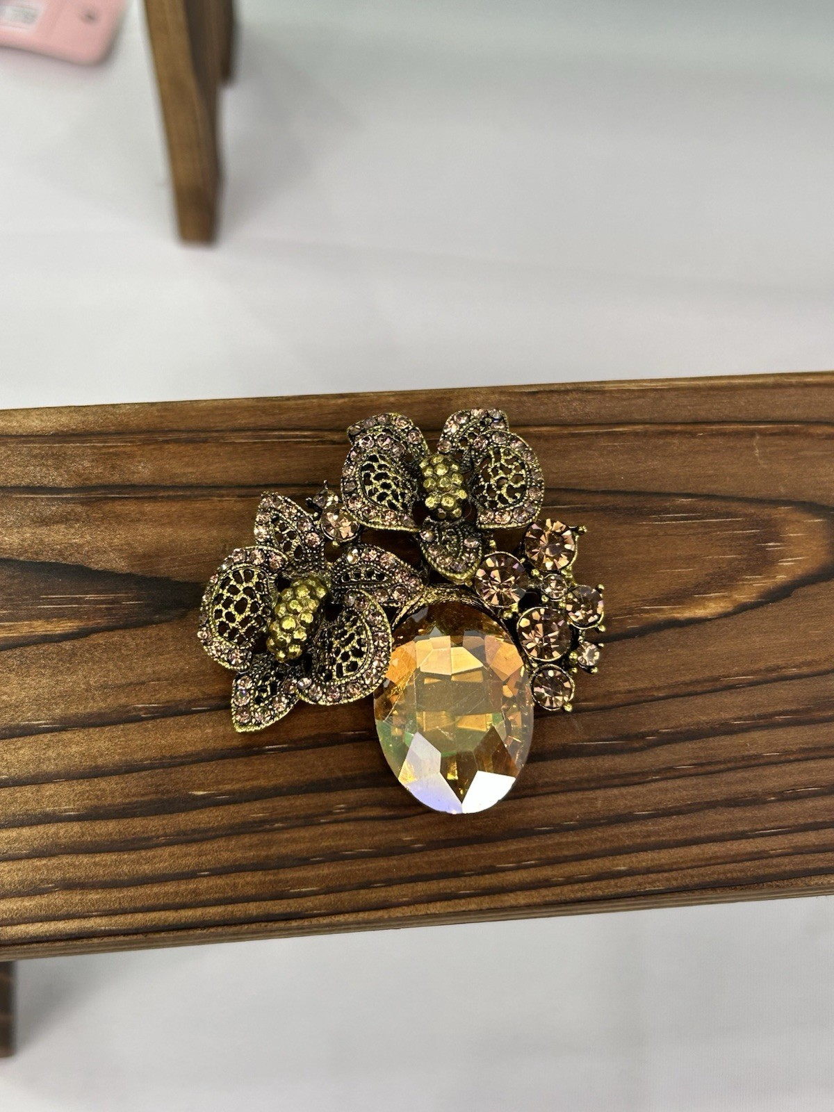Multicolor Crystal Metal Brooch Pin Flower Oval Blue Accent Fashion