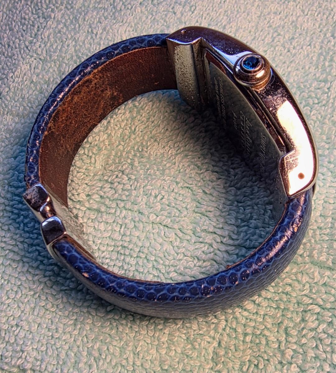 Joan Rivers Classics V377 Ladies Watch Sunburst Dial Blue Cuff New Battery – Vtg