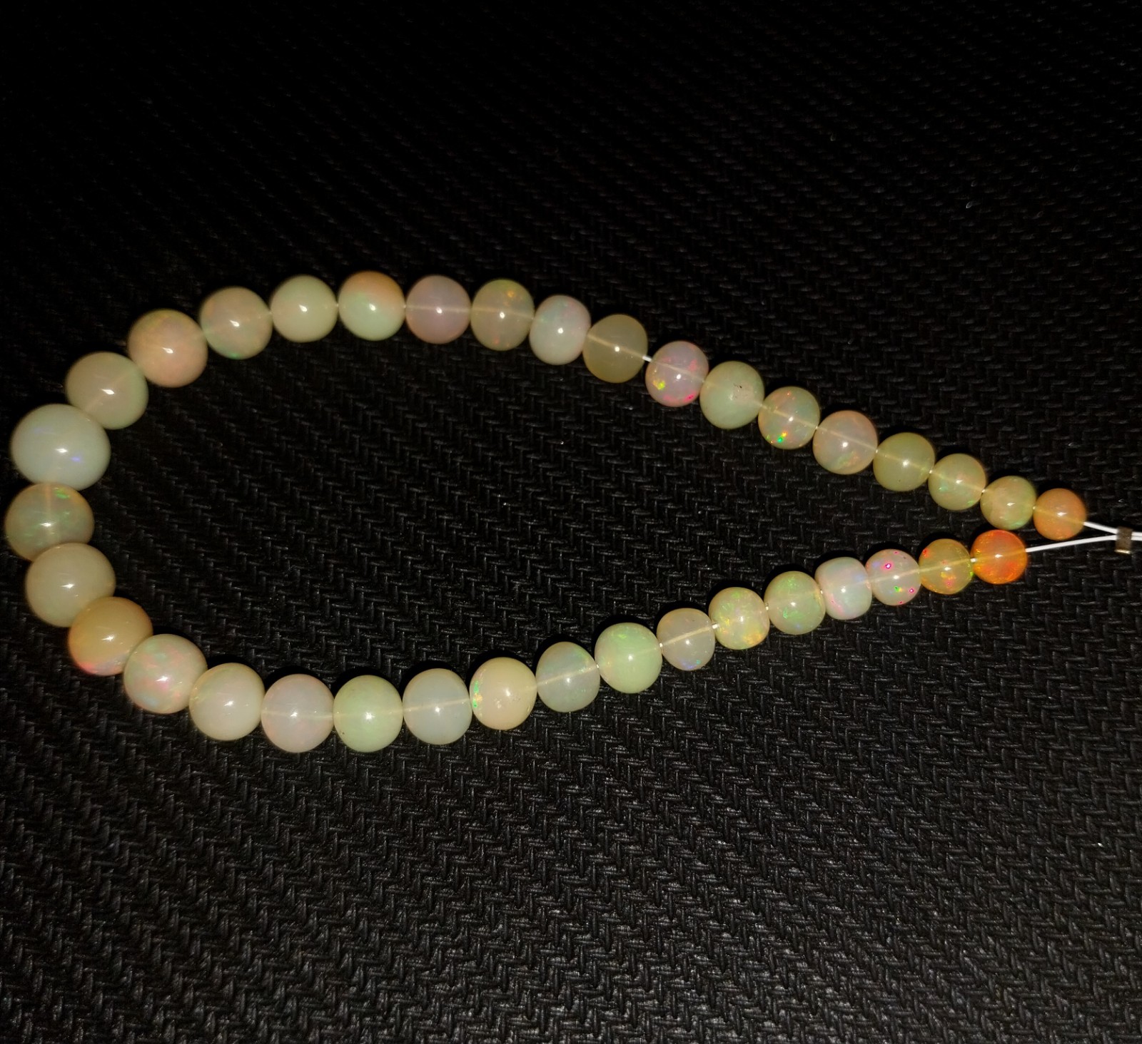 33 Carat 4.5 to 8 MM Natural Smooth Ethiopian Opal Ball Shape 8 inch Beads