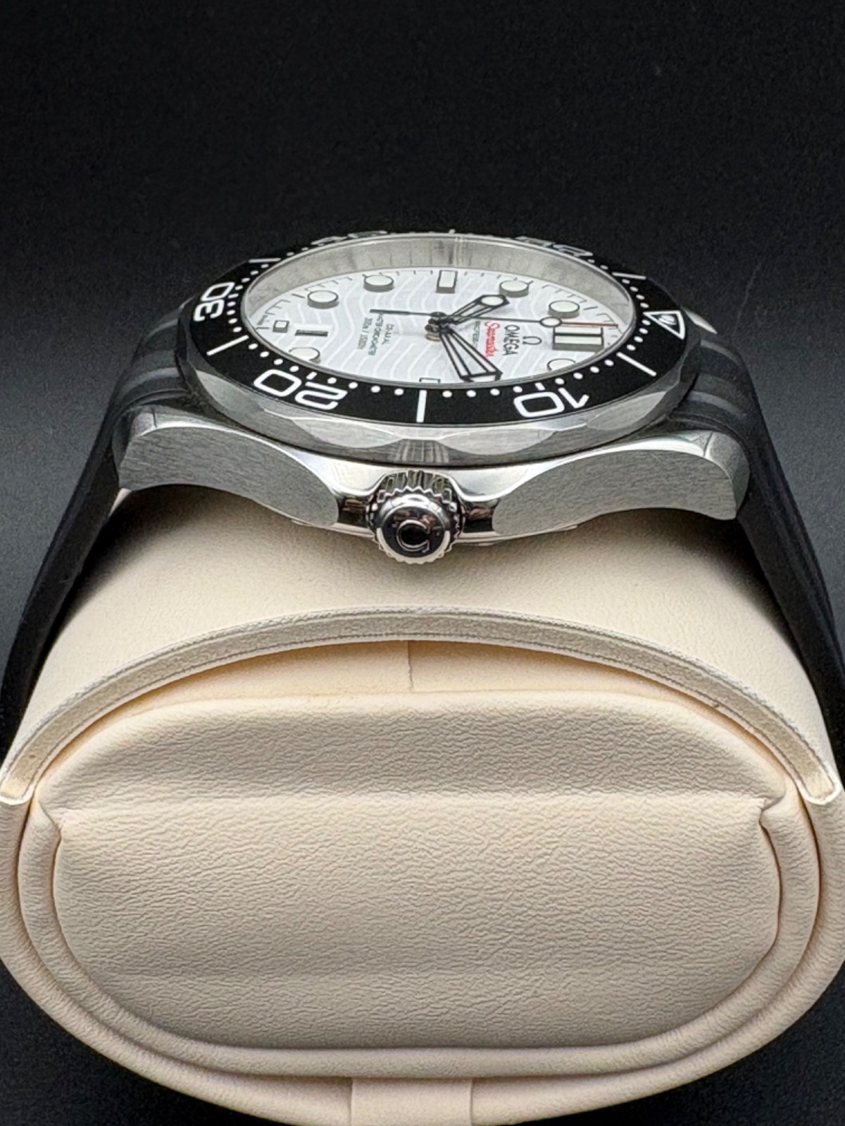 OMEGA Seamaster Diver 300M 42mm White Wave Dial Ceramic Bezel w/ Box & papers