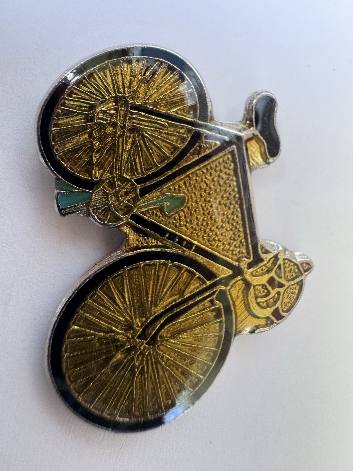 NEW NOS Bicycle Cycling Enamel Lapel Pin 1″ Badge For Shirt Backpack Bag + ~890A