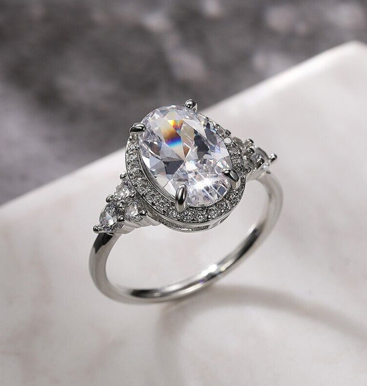 925 Silver Plated 2.15Ct Oval Cut Simulated Diamond Breathtaking Proposal Ring