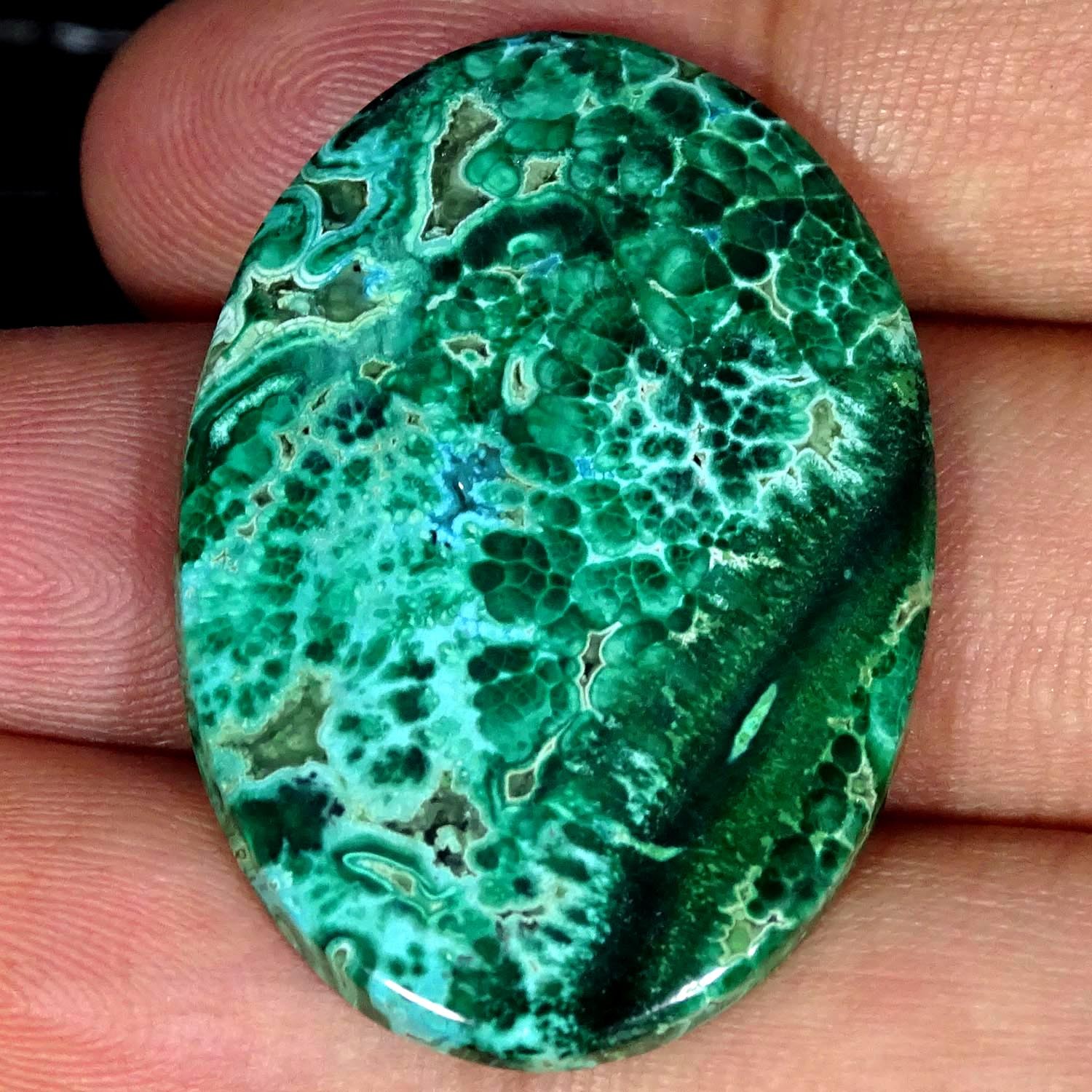 47.40Cts. 100% Natural Green Malachite Oval Cabochon Gemstone 26X38X5MM