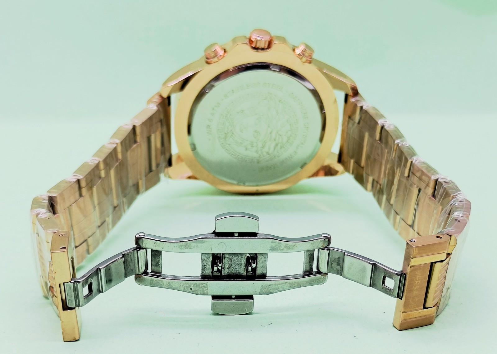 Luxury Versace Chronograph Date Indicator Quartz Analog Men’s Wrist Watch
