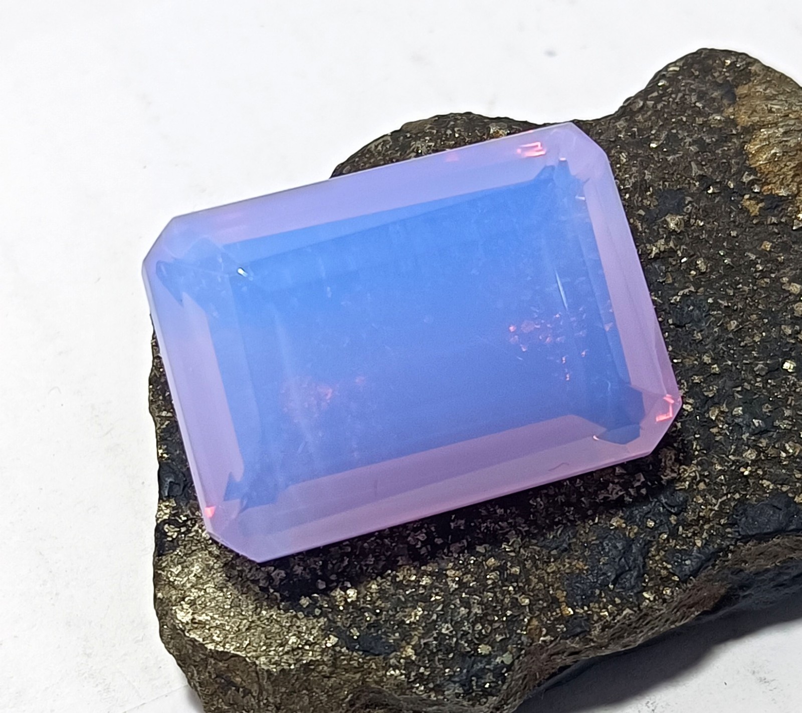 100Ct Natural Lovender Fire Opal Emerald Cut Australian EGL Certified Gemstone