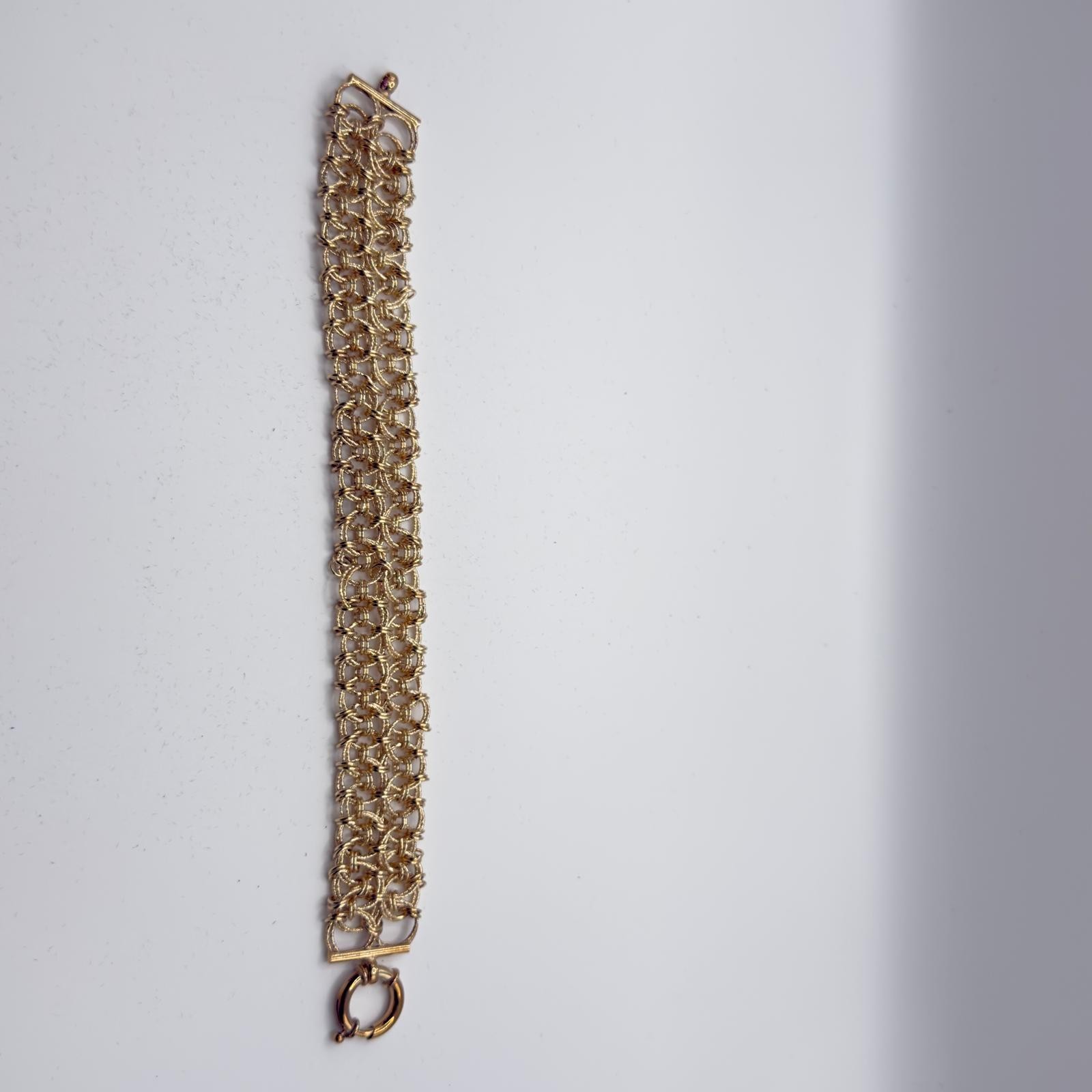 195- Technibond Bracelet with Golden Mesh chain