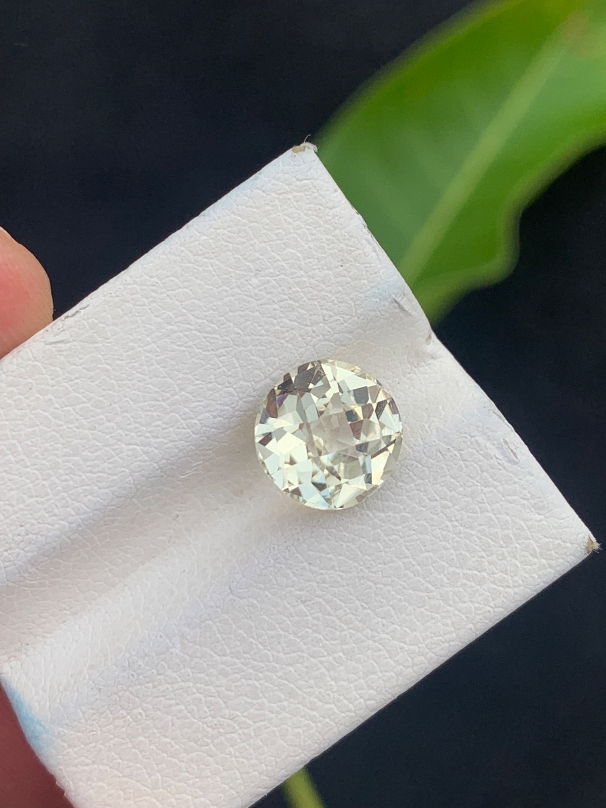 2.80 Ct Natural yellow kunzite round shape Loose Gemstone from Afghanistan”