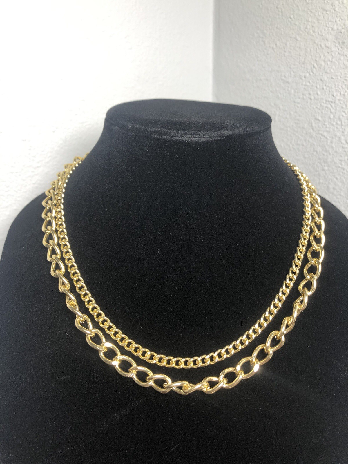 Gold Tone Cable Link Double Chain Necklace Choker 9.5 in Length