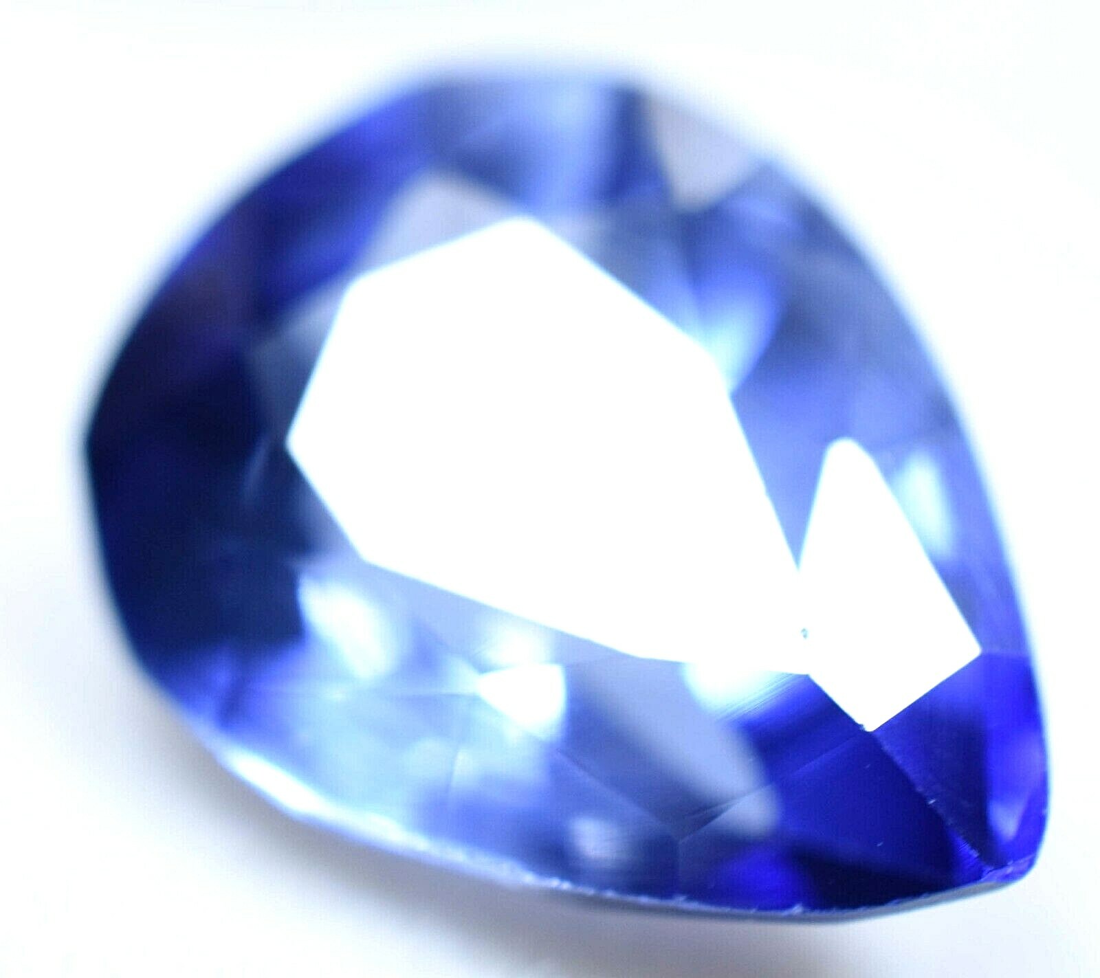 4.90 CT Natural california Benitoite GGL Certified Top Quality Treated Gemstone