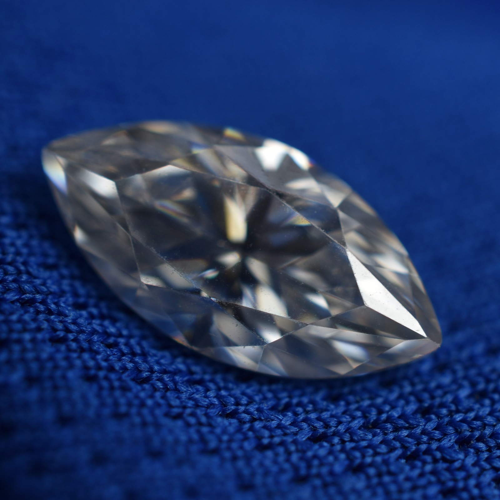 Moissanite Marquise Cut 1 Pcs CERTIFIED Gemstone 1 Carat VVS1 D Color 10×5 mm-W