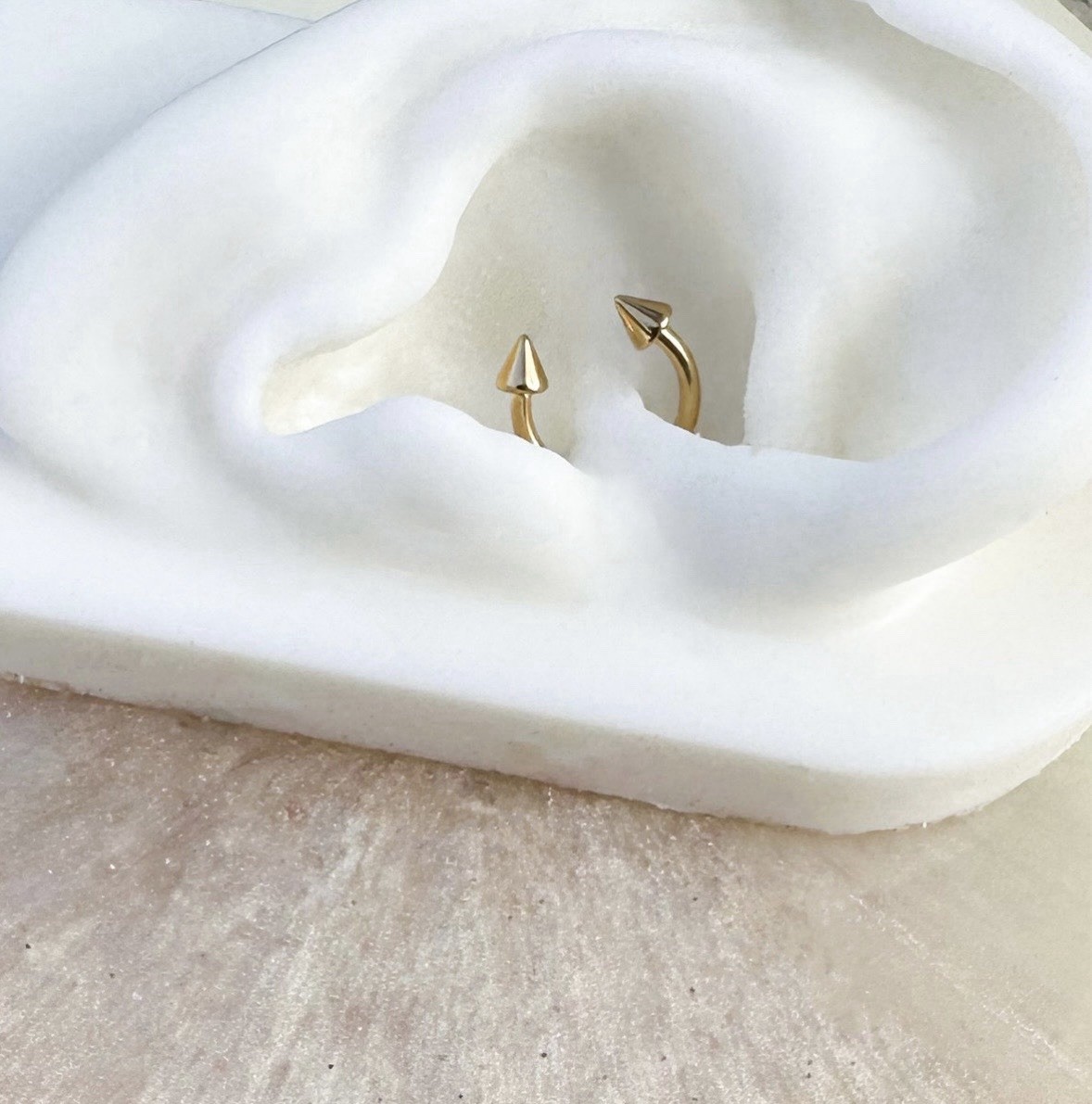 Spike Horseshoe Hoop. 18G, 16G, 14G, 12G, 10G. Titanium. Silver, Black, or Gold.