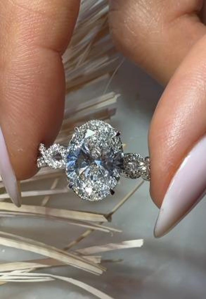 2.0 CT Oval Cut Moissanite Solitaire 14K Gold Vintage Style Engagement Ring