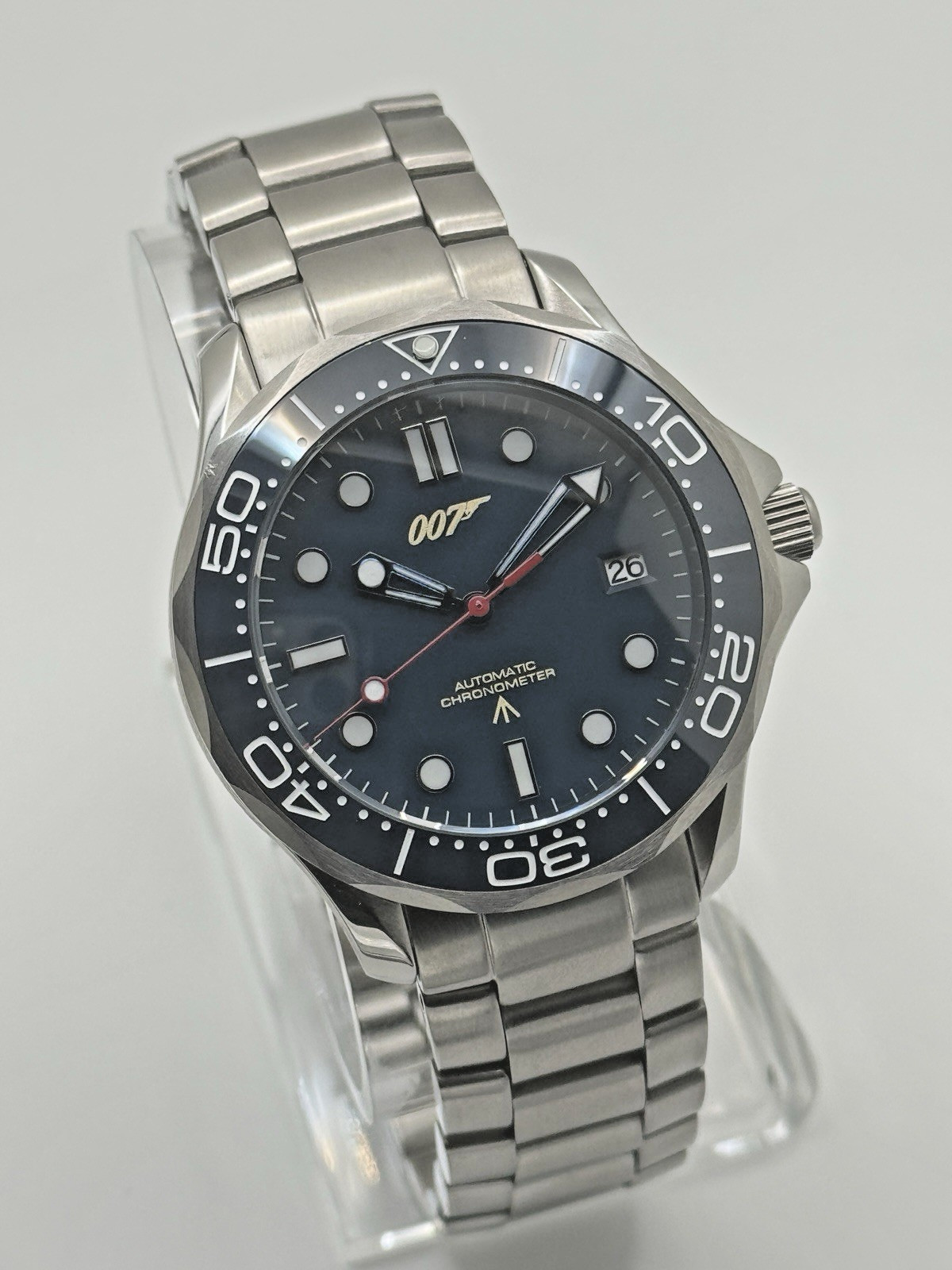 James Bond 007 “Casino Royale” NH35 Auto Watch Blue Dial Diver 100m 41mm