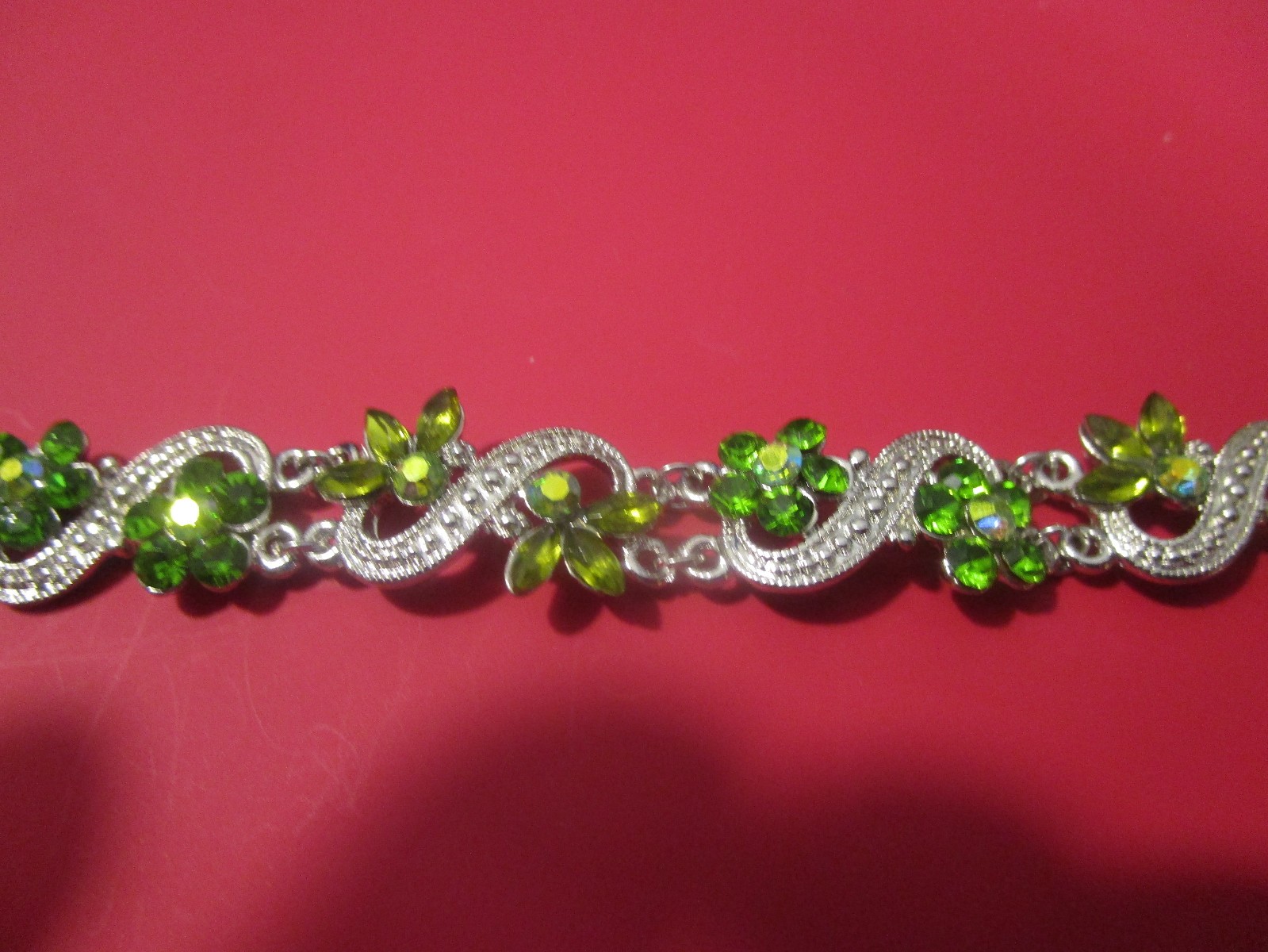 nice bracelet 7in