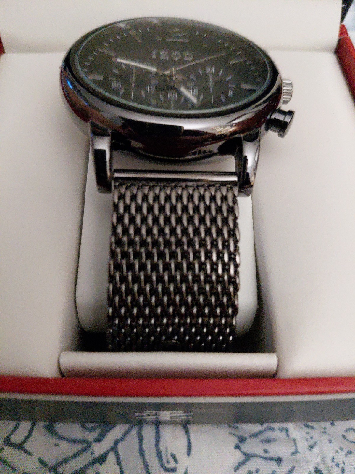 IZOD Mens Quartz Watch, Gray Mesh Band, New With Box