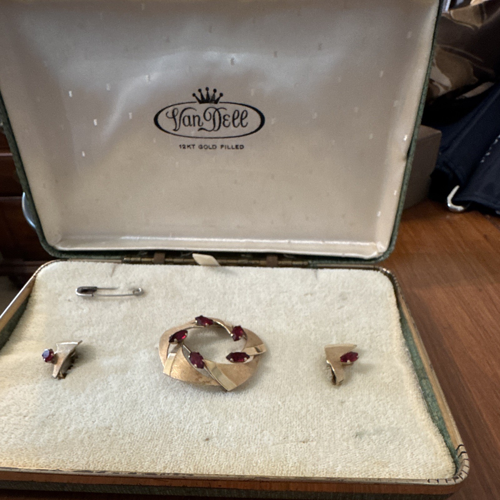 Van Dell Signed 12k Gold Filled Brooch & Earrings Set Red Marquise Stones
