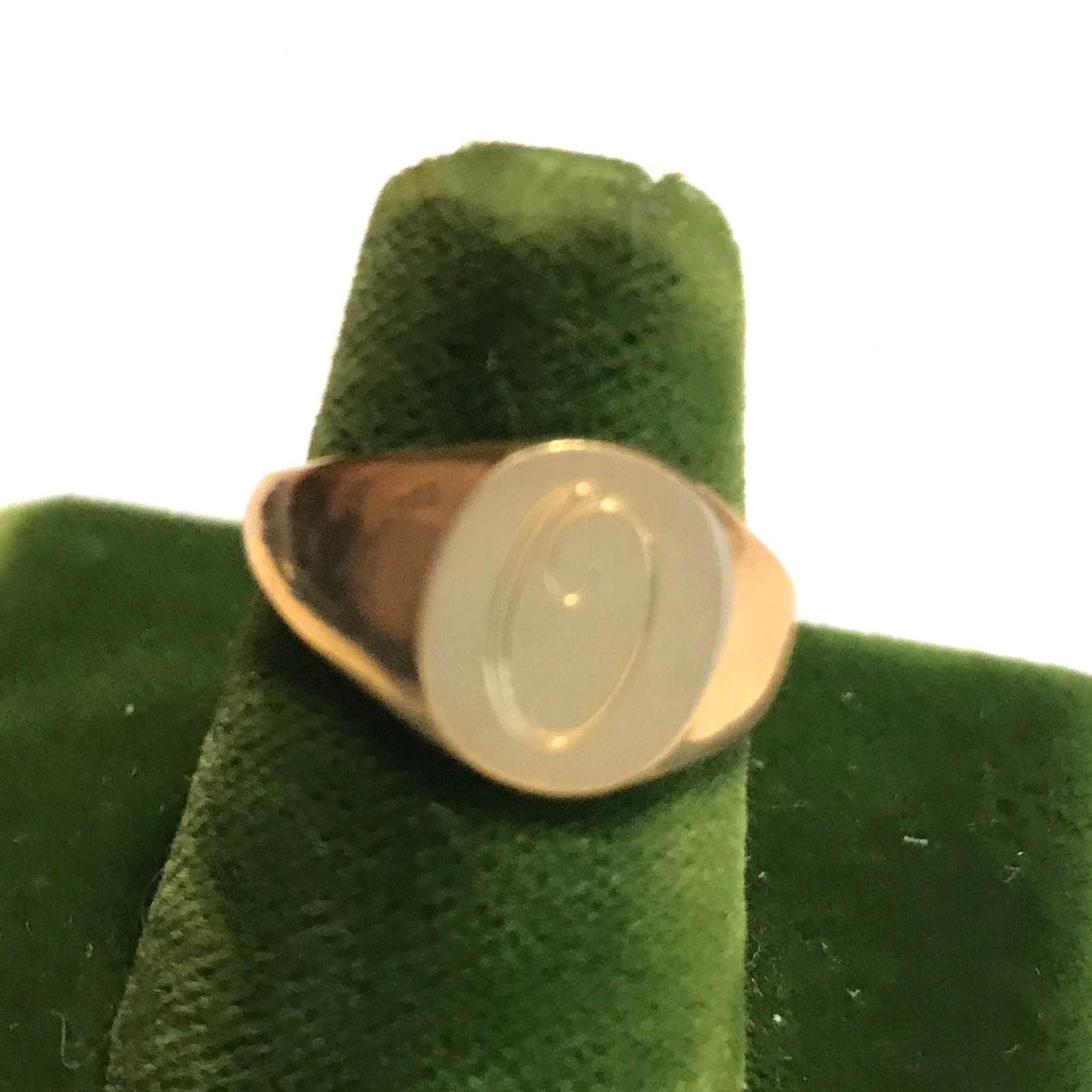 Vintage 10KT Gold Filled Stamped & Engraved Monogram “O” Ring Size 5 VARGAS
