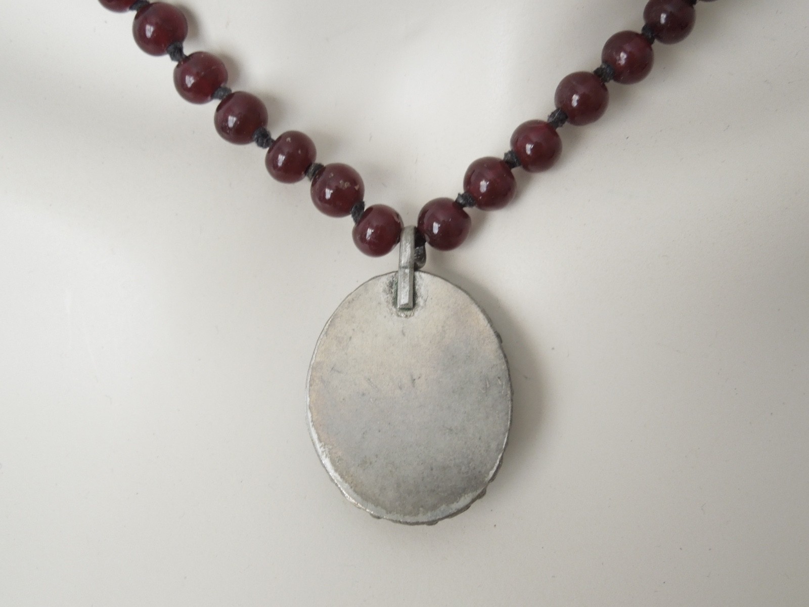 Necklace Collier Dark Red Pendant Glass? Bordeaux 33.2 G/42-47 Cm