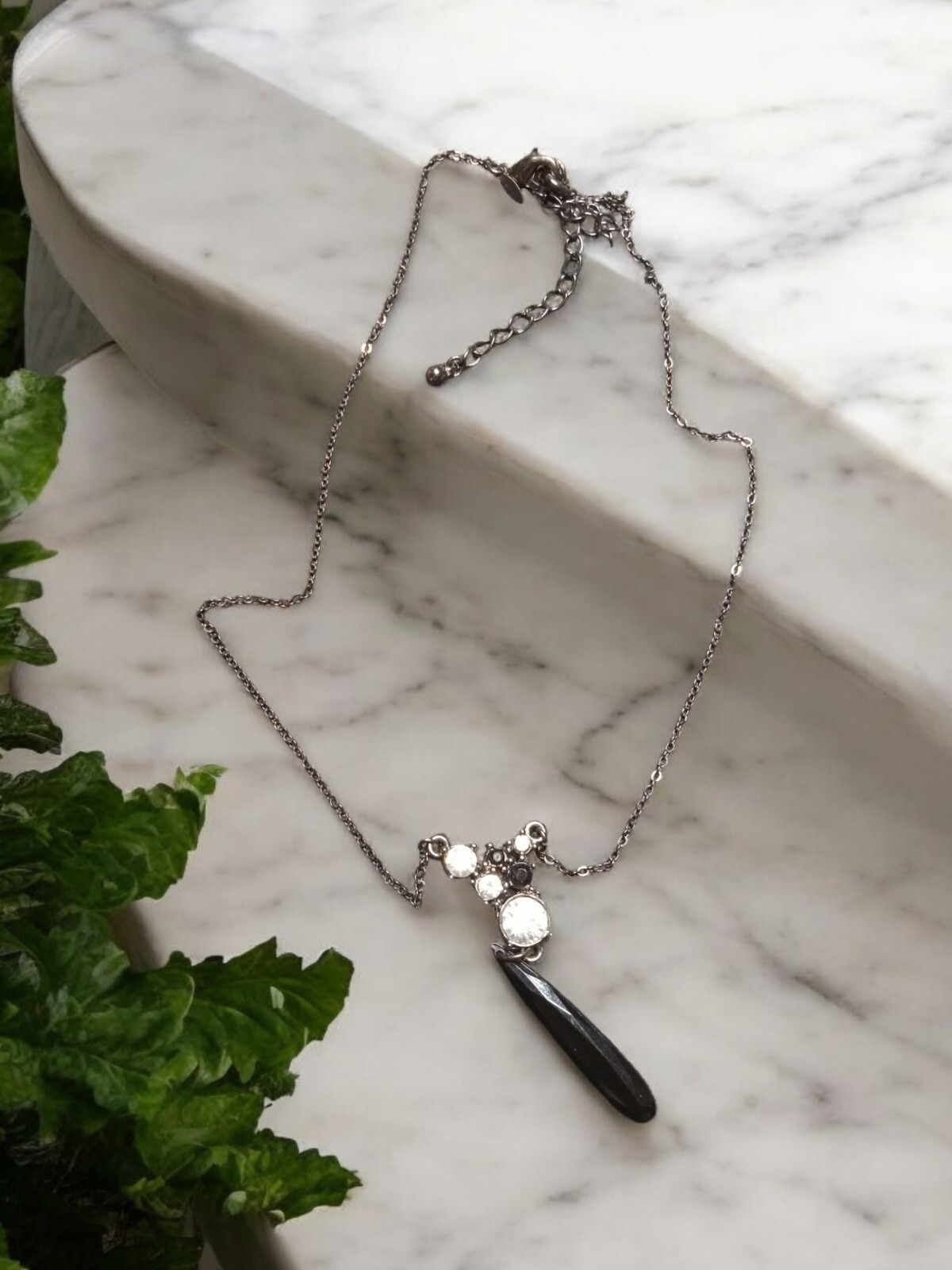 Saq Fashion Jewelry Black Metal Clear & Black Rhinestone Necklace Length 20.5 In