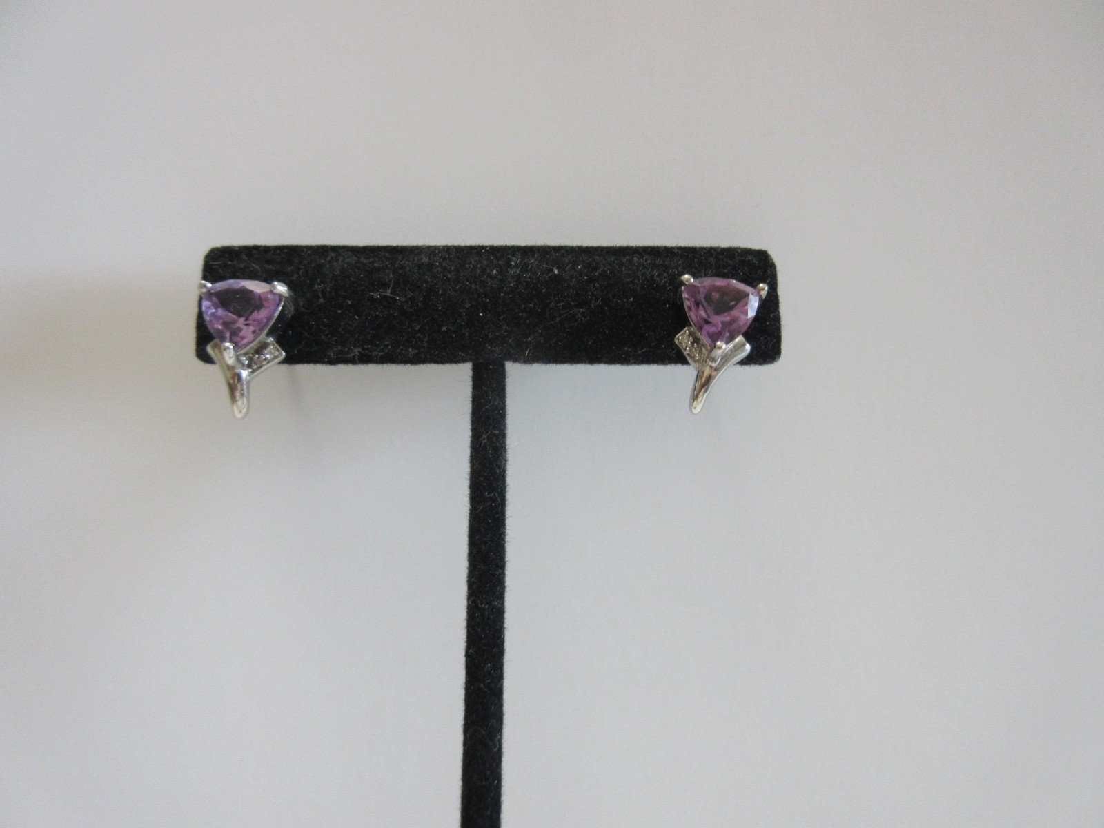 STS Chuck Clemency 925 Sterling Silver AMETHYST Pierced Earrings 3.2 grams