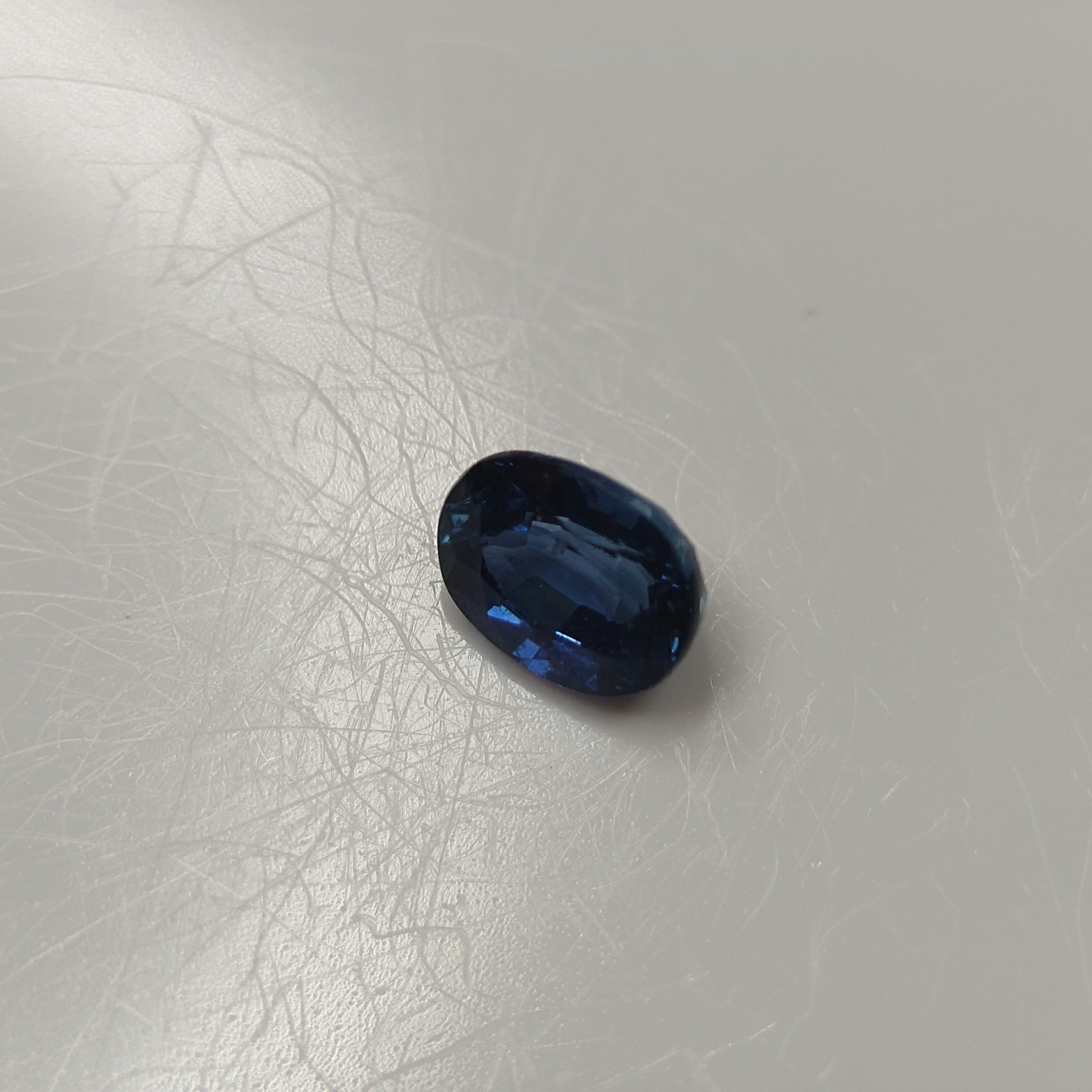 Natural Sapphire 0.31ct, approx. 4.2 mm x 3.2 mm x 2.3 mm, Jewelry Remover s0006