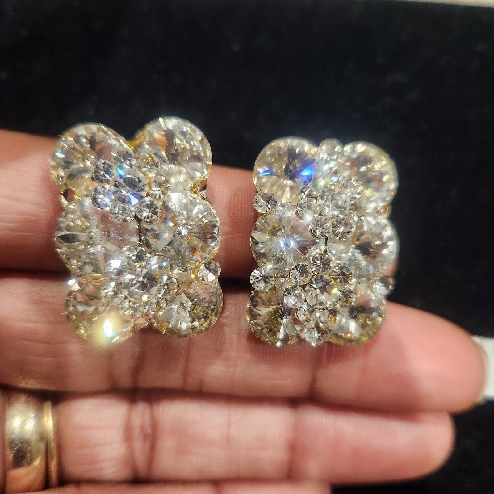 Vintage Clear Crystal Cluster Clip On Earrings Silver Tone Scalloped Statement
