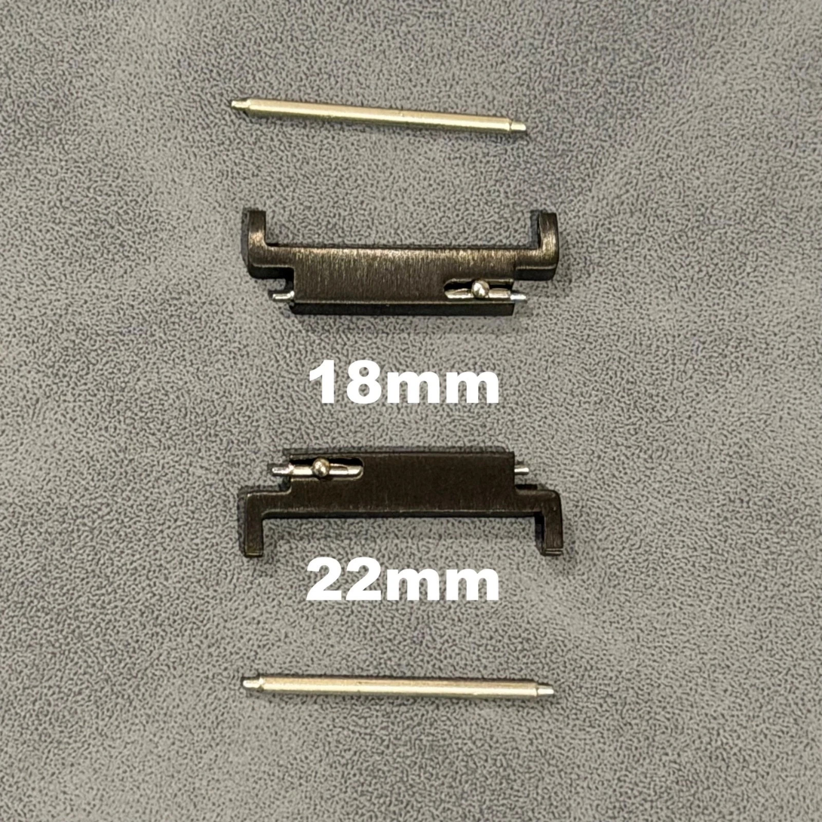 18mm to 22mm Watch Strap Adapter – Black Lug Converters for Casio AE-1200WH
