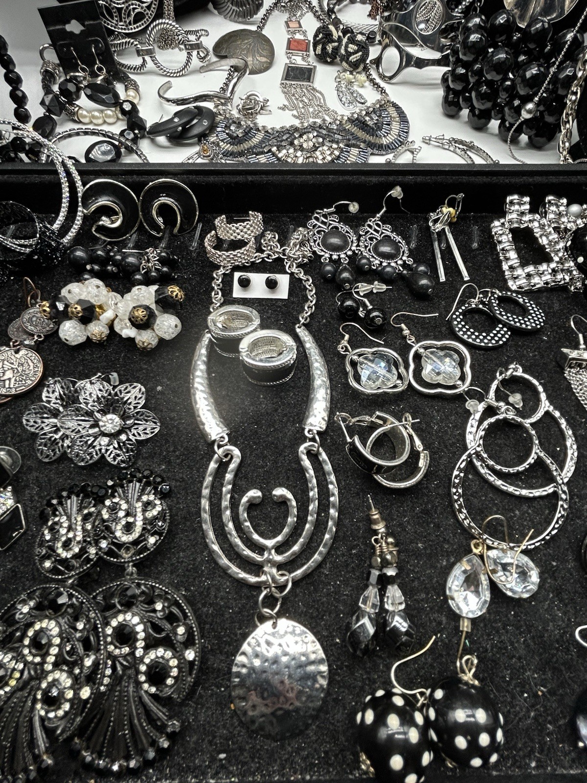Vntg to Now Black/Silver Jewelry Lot All Wearable 8+ Lbs, 148 Pc #240