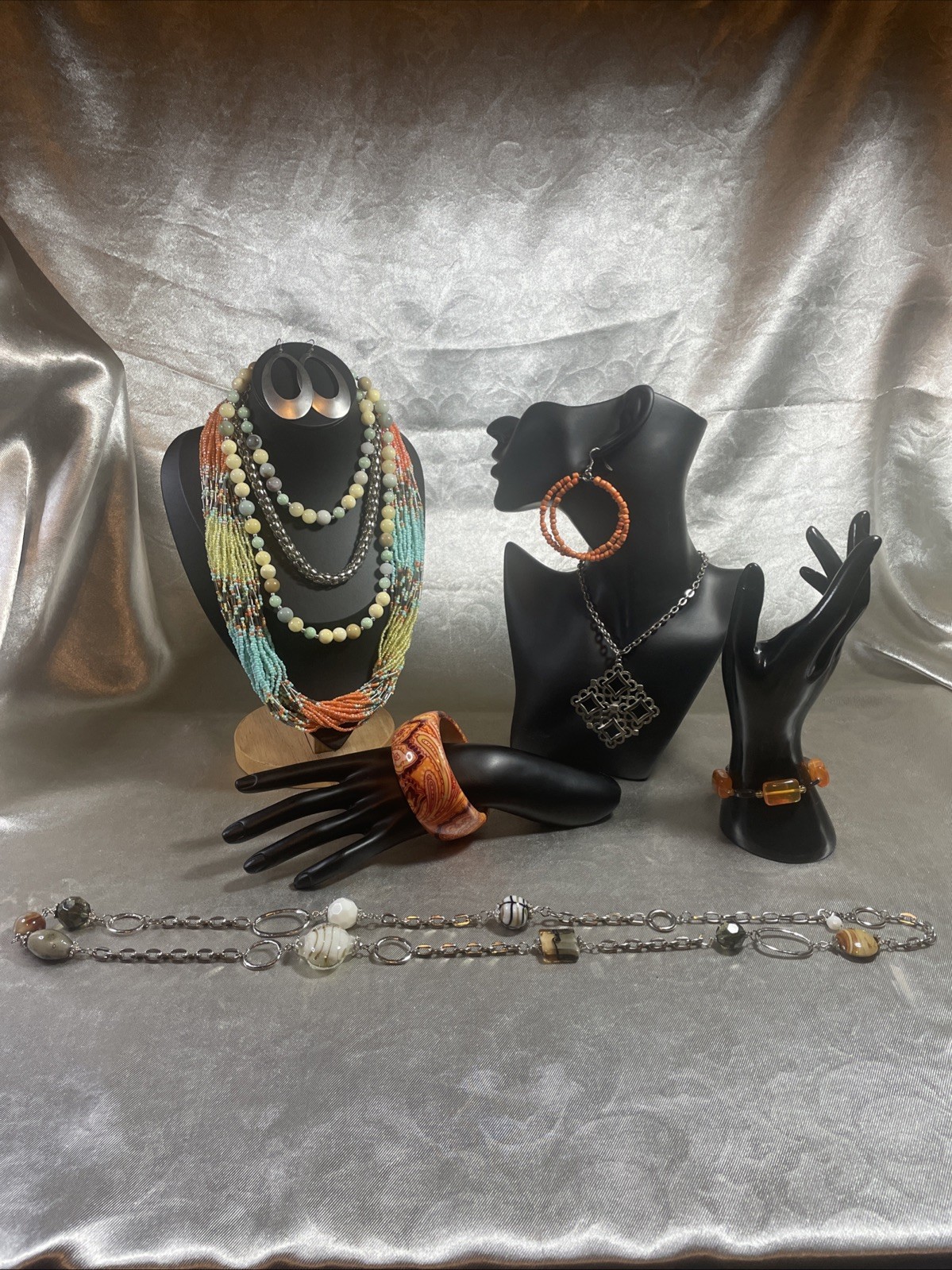 Semi-precious/Glass Jewelry Lot/Beautiful Grouping/All In Great Condition.