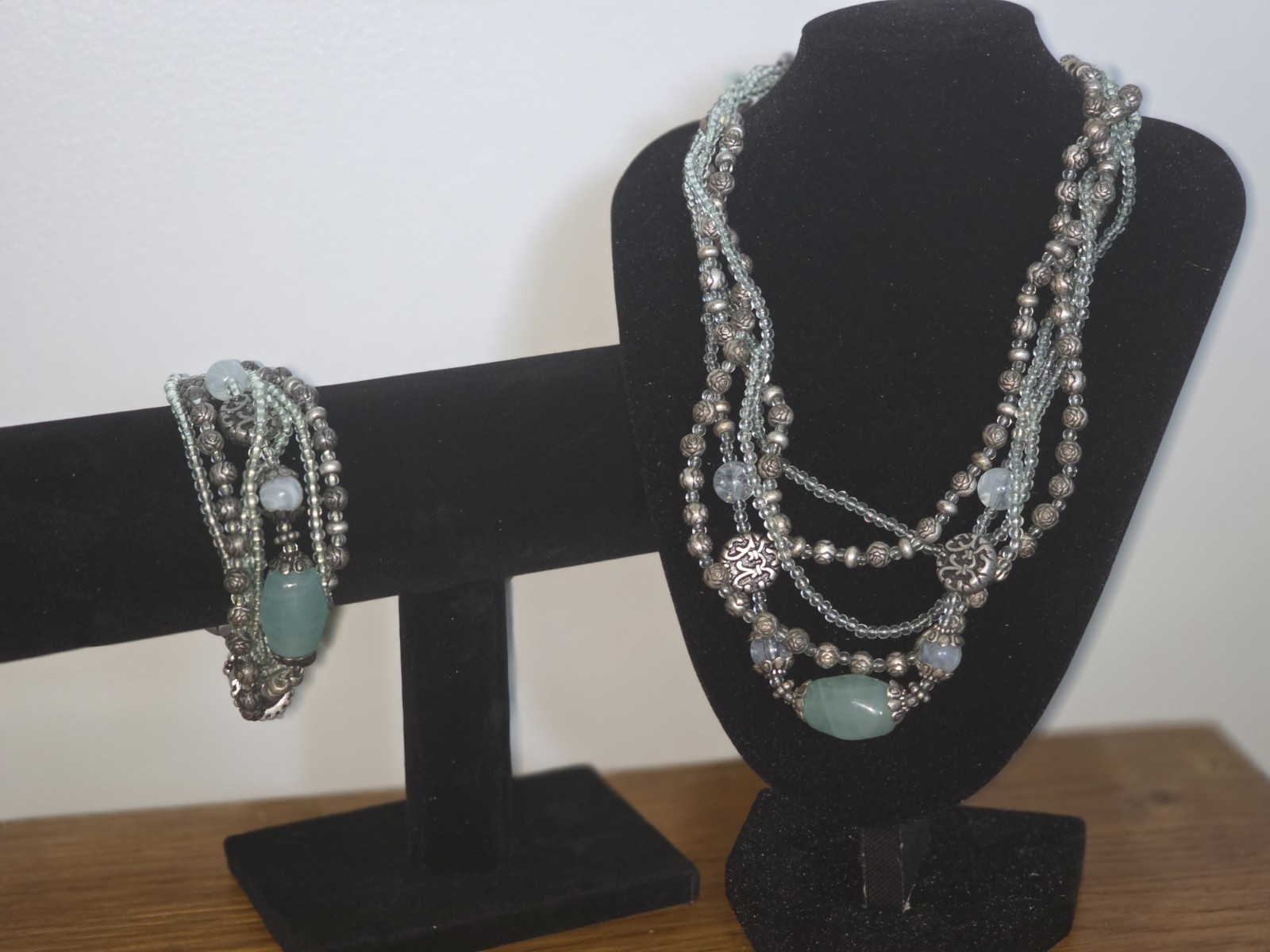Premier Design Cool Waters Matte Silver Tone & Green Beads Necklace Bracelet Set