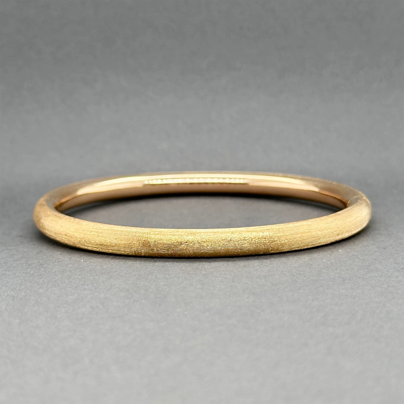 Estate 18K Rose Gold 5.59mm Bangle Bracelet