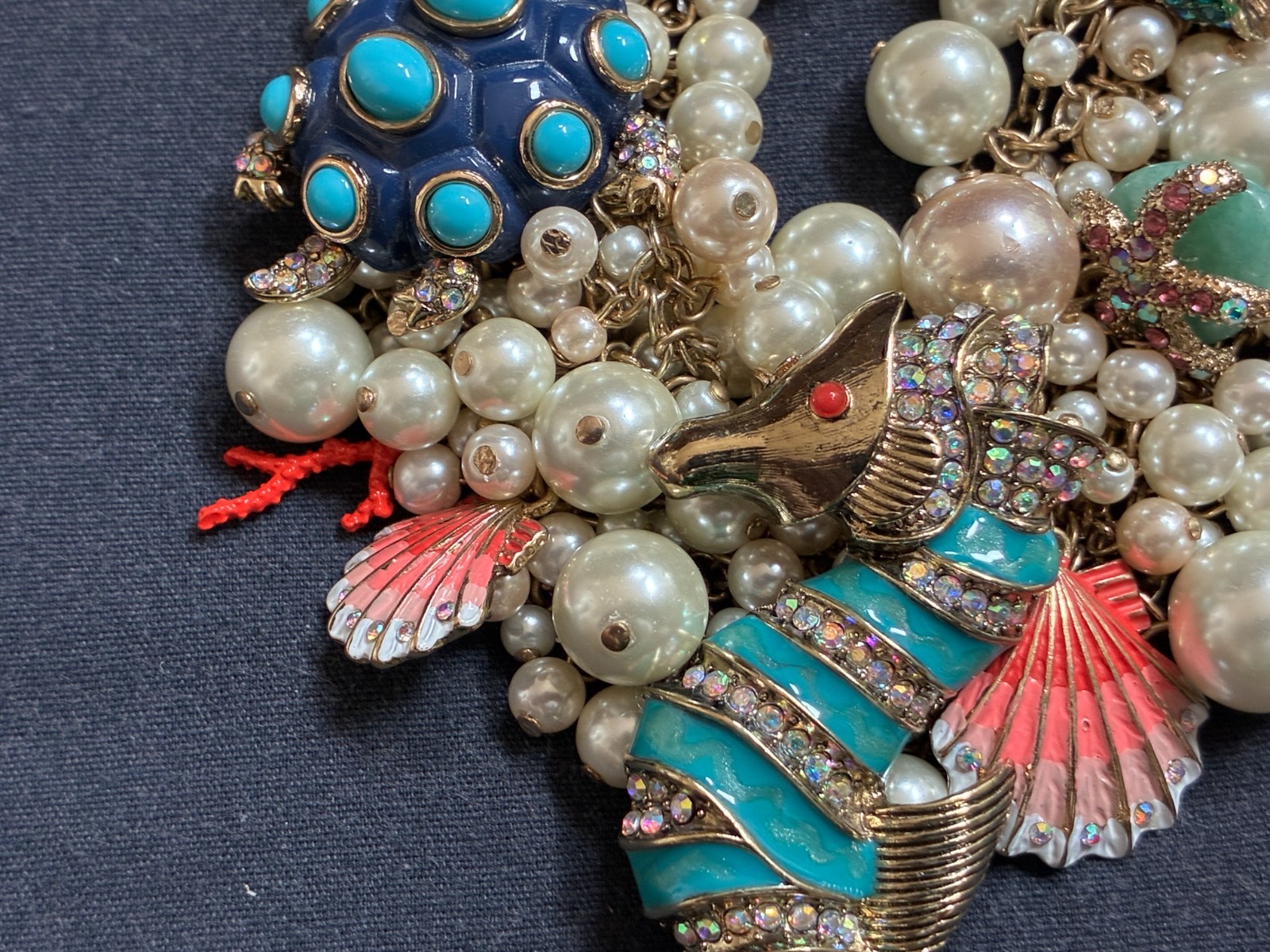 Betsey Johnson Necklace & Earrings Set Nautical Theme Sea Horse Shells BJ103