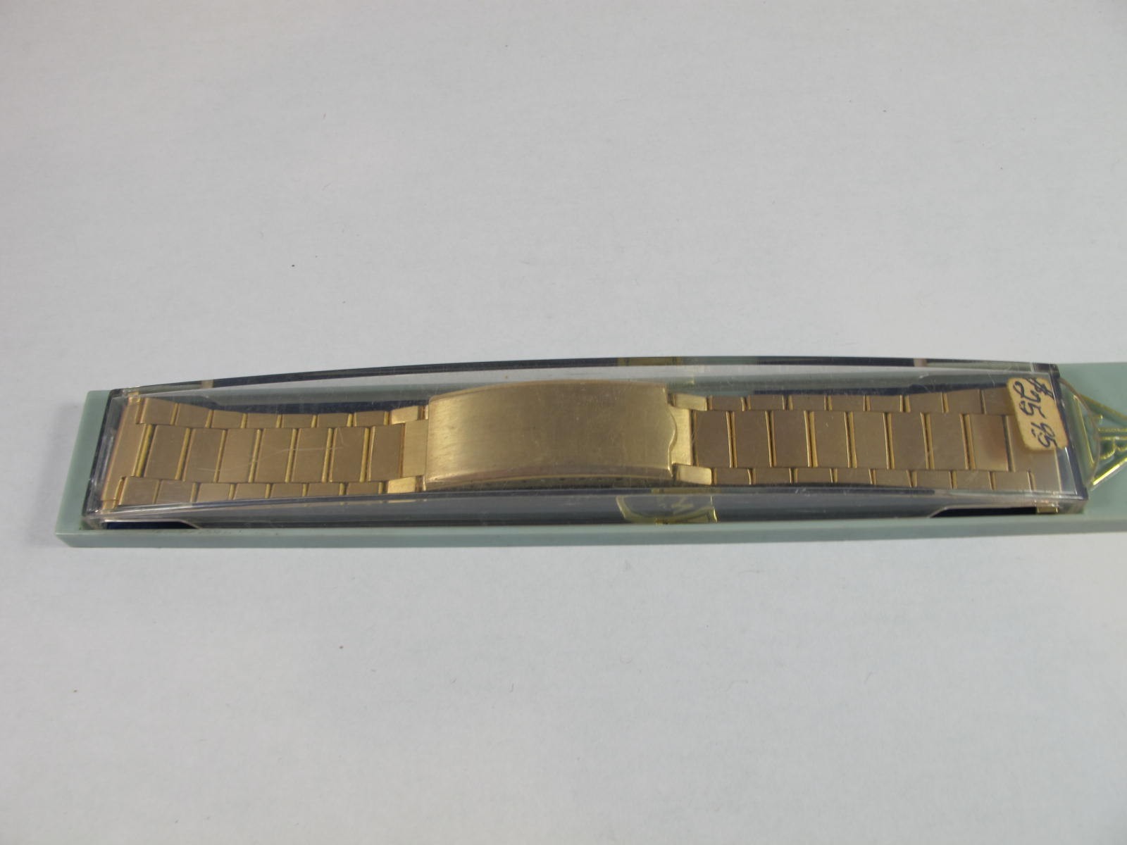 JB CHAMPION NEW YORK MENS 19-23MM ADJUSTAVLE ENDS OLD STOCK WATCH BAND GOLD TONE