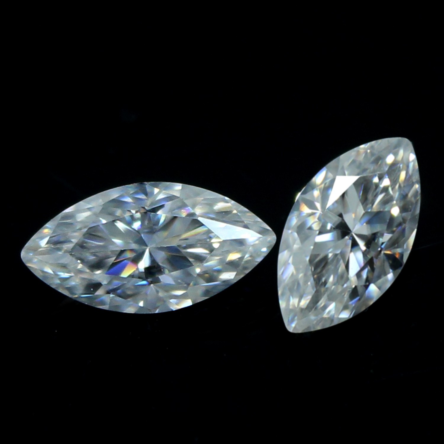 Natural Certified DE Color VVS1 Excellent Cut 2.5×4 MM Marquise Pair Diamond