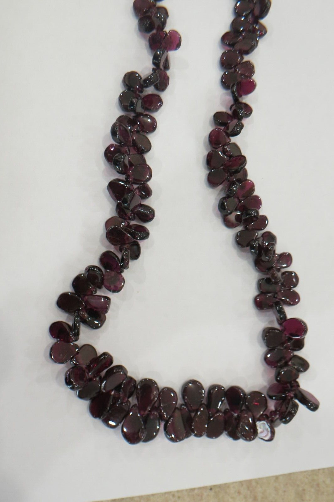 Vintage 14 Karat Gold Handmade Natural Garnet Necklace Pearshape 28′ 114 g