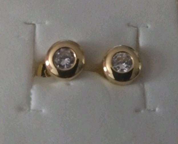 Solid 14K Yellow Gold Clear Colorless Circular CZ 9mm Round Post Stud Earrings