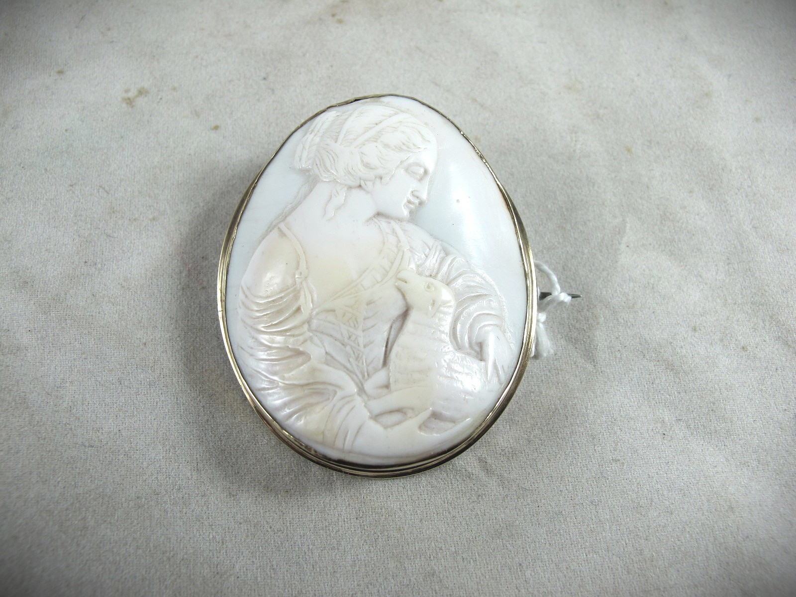 ANTIQUE 9 CT GOLD SHELL CAMEO, C1890’S 11.8 GRAMS