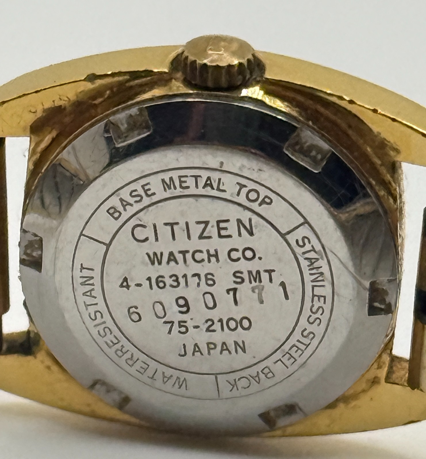 Rare Vintage 1976 Citizen Quartz 17 Jewels Women’s Classic Dress Watch 75-2100