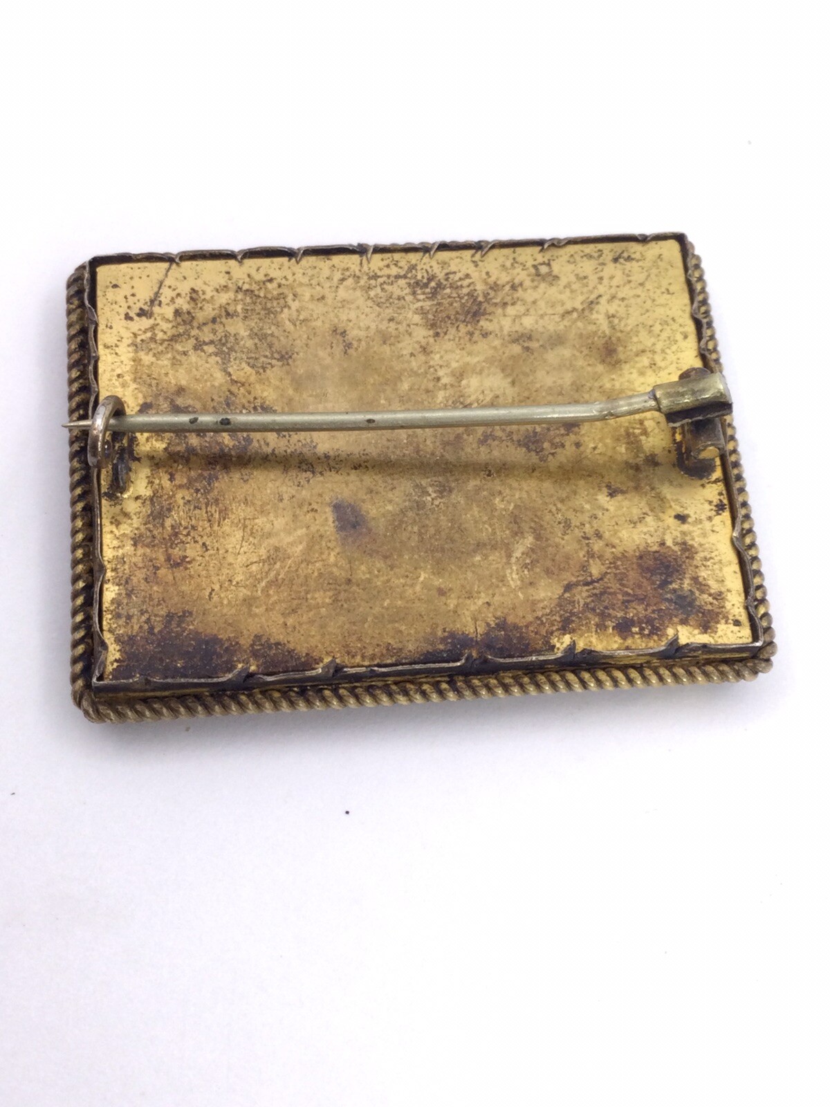 PETRA DURA LILYS PIN – GOLD FILLED VICTORIAN (V476)